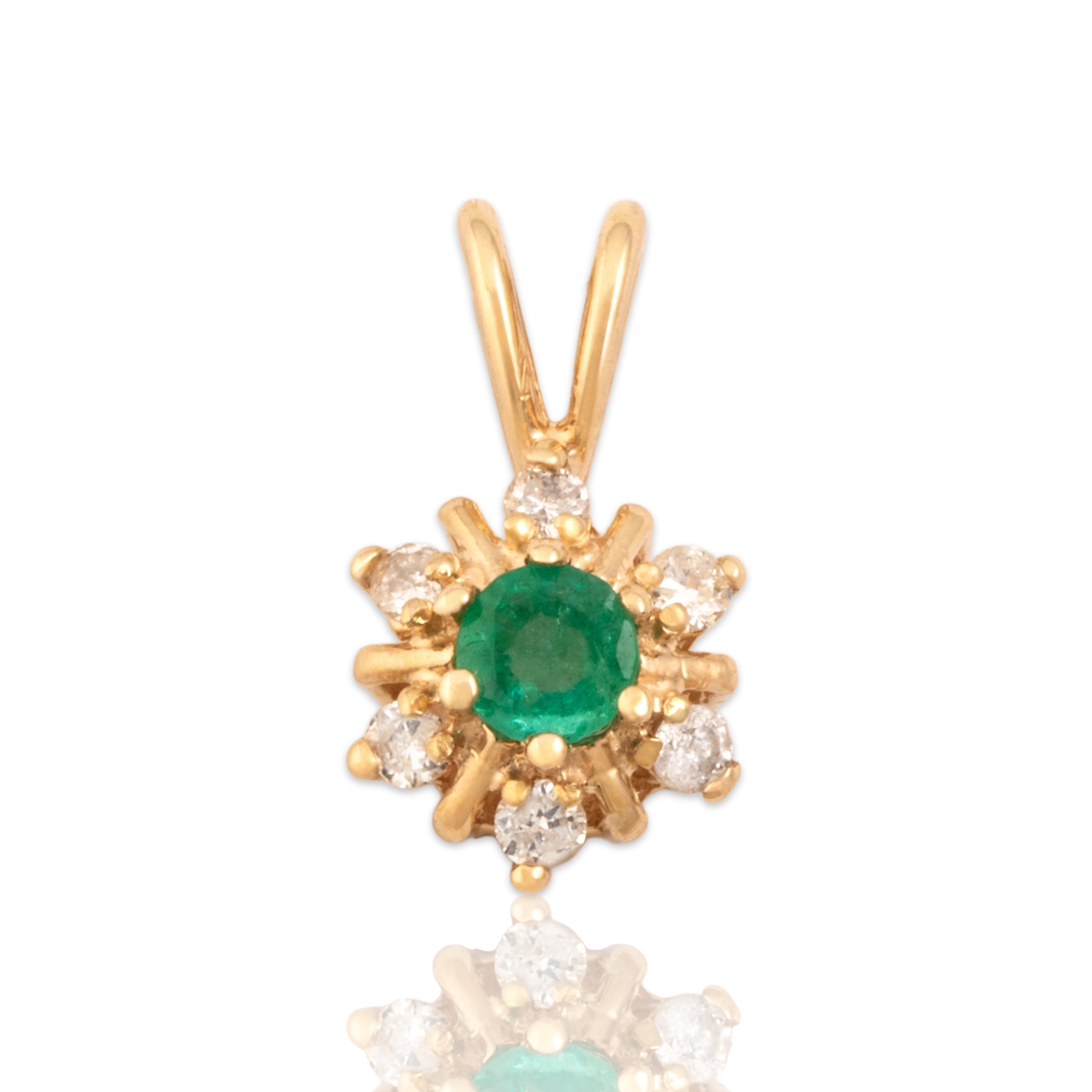 Vintage Small 14k Yellow Gold Emerald Diamond Starburst Halo Pendant - Close-up view