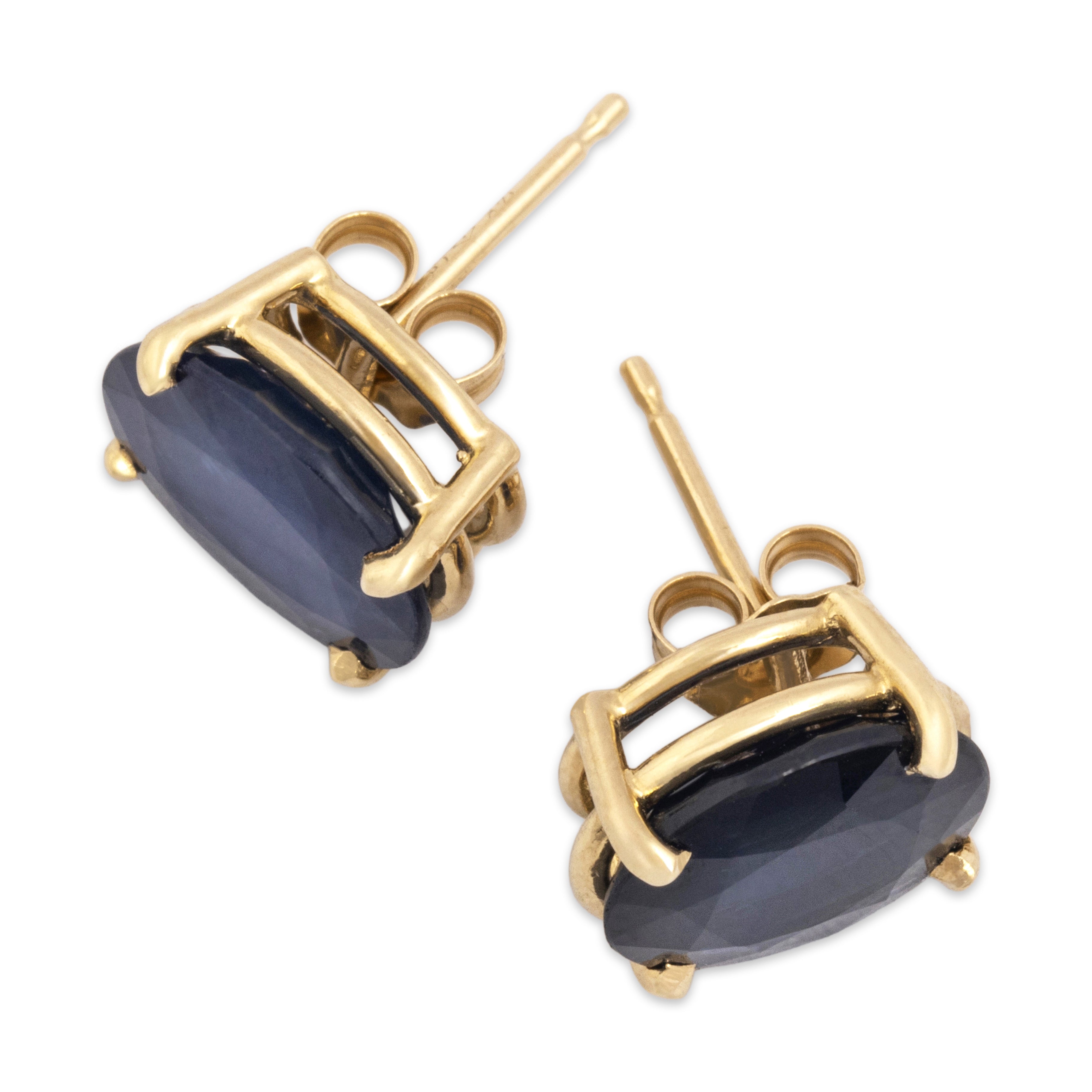 Vintage 14k Yellow Gold 4.5cttw Blue Sapphire Striking Oval Stud Earrings - Overall view