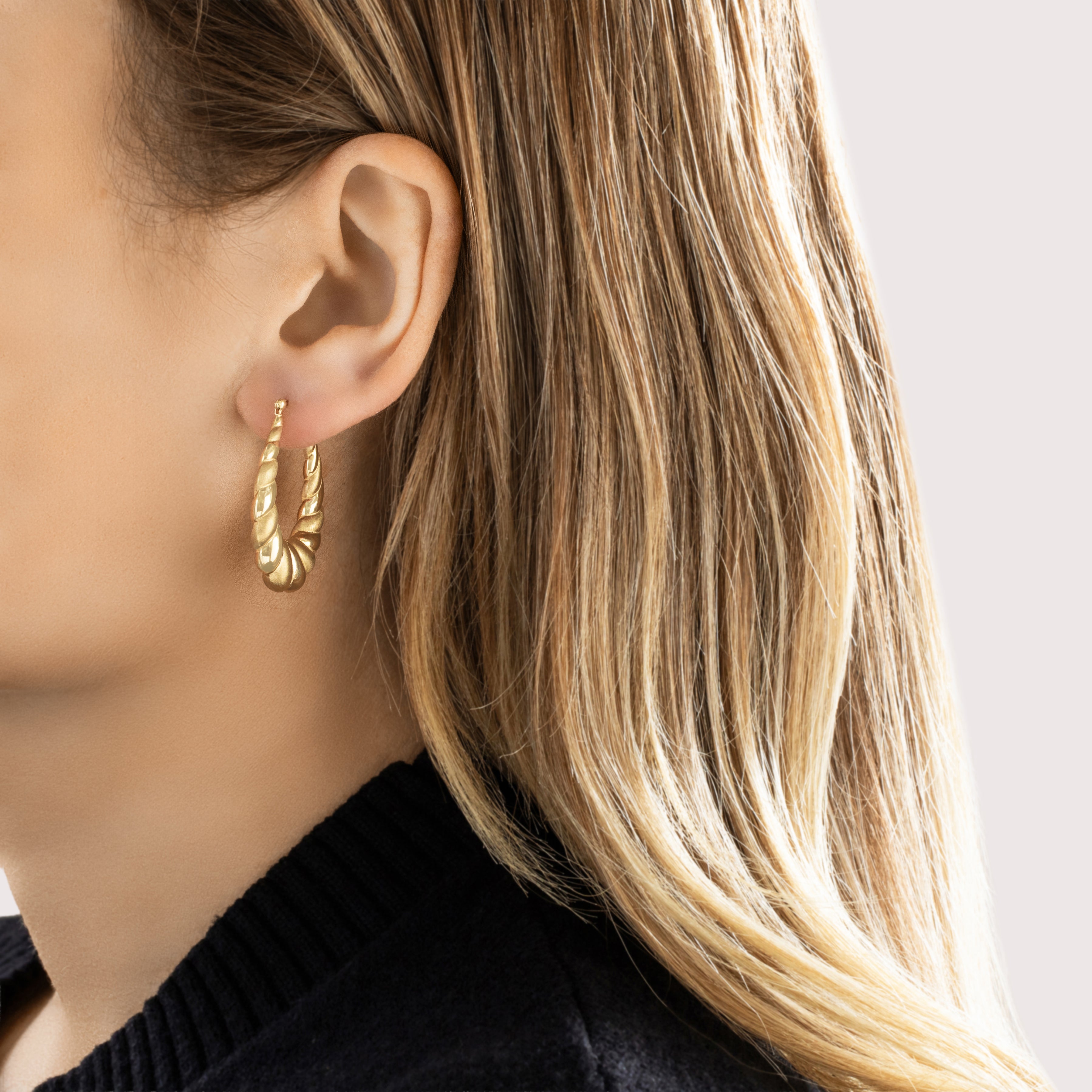 Vintage Lightweight 14k Yellow Gold Dual Finish Textured Puffy Hoop Earrings - On model view