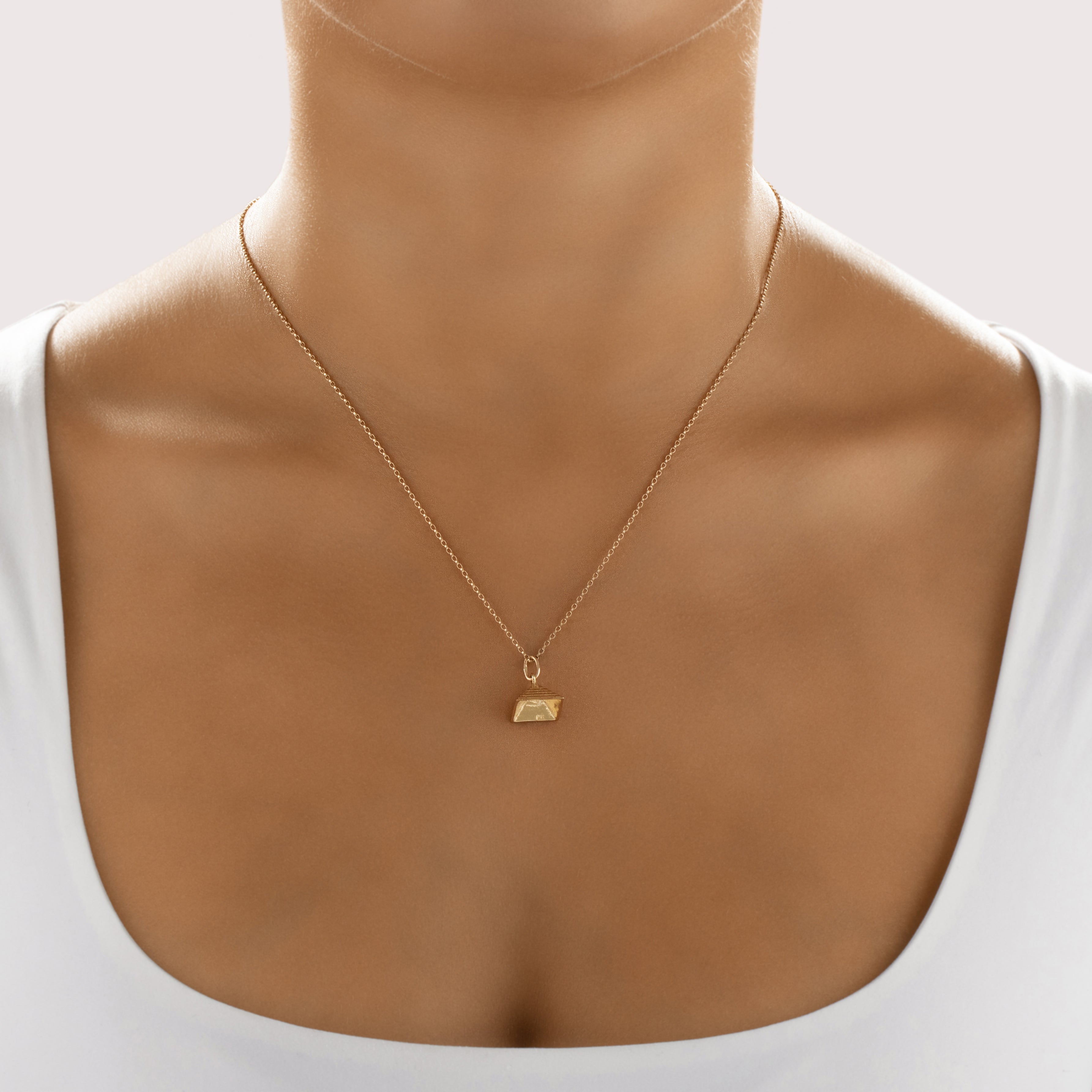 Vintage 14k Yellow Gold Textured Giza Pyramid Charm / Pendant - On model view