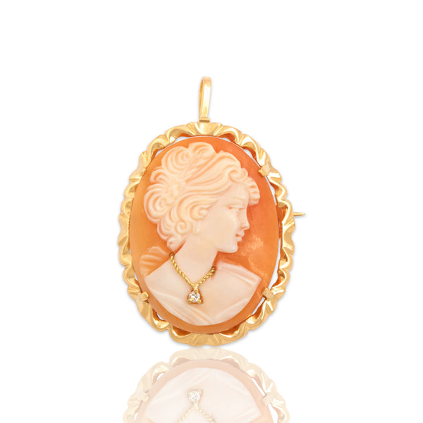 Vintage Large 18k Yellow Gold Shell Diamond Elegant Cameo Pin / Pendant