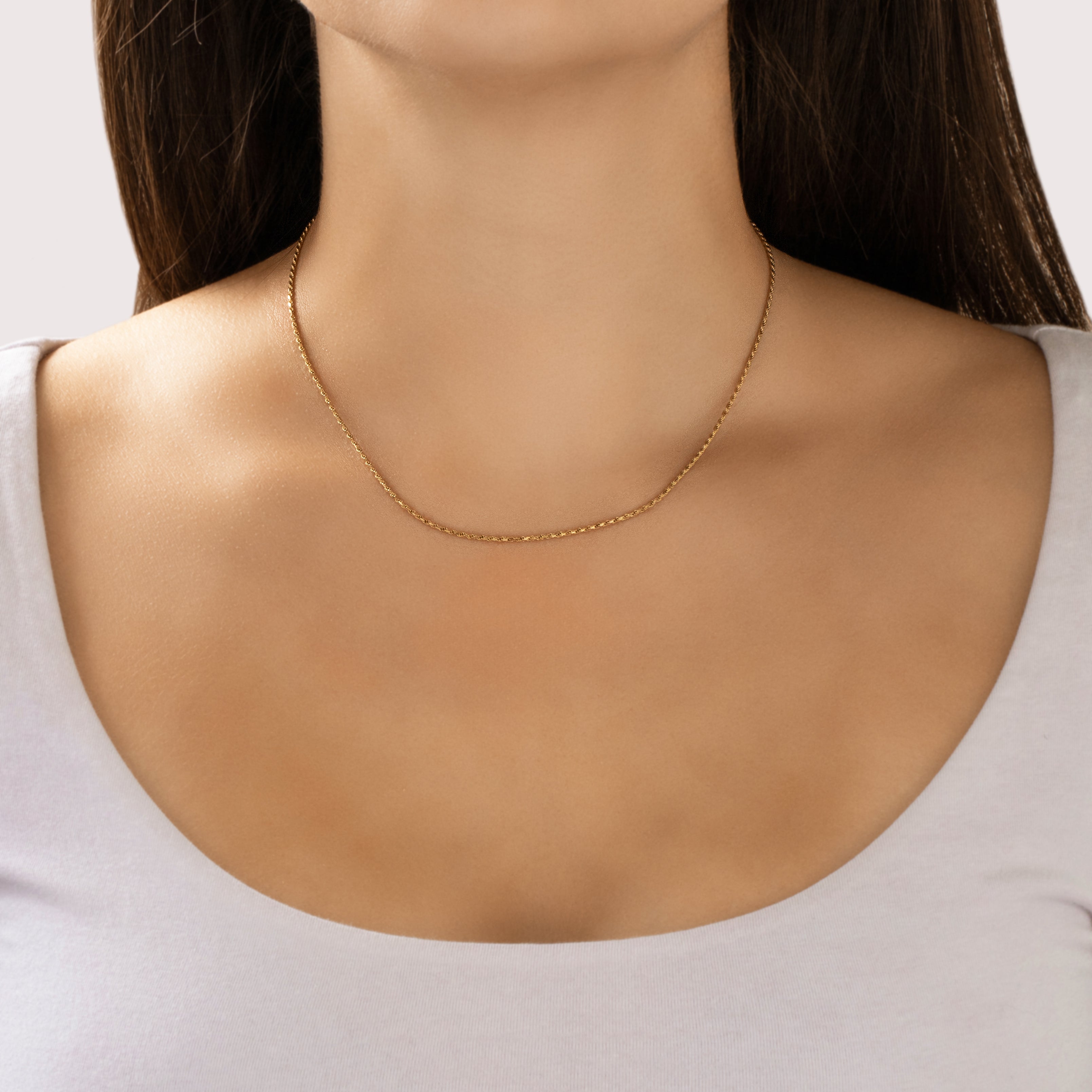 Estate Italian 14k Yellow Gold Elegant Rope Link 1.4mm (At Chain) Chain - On model view