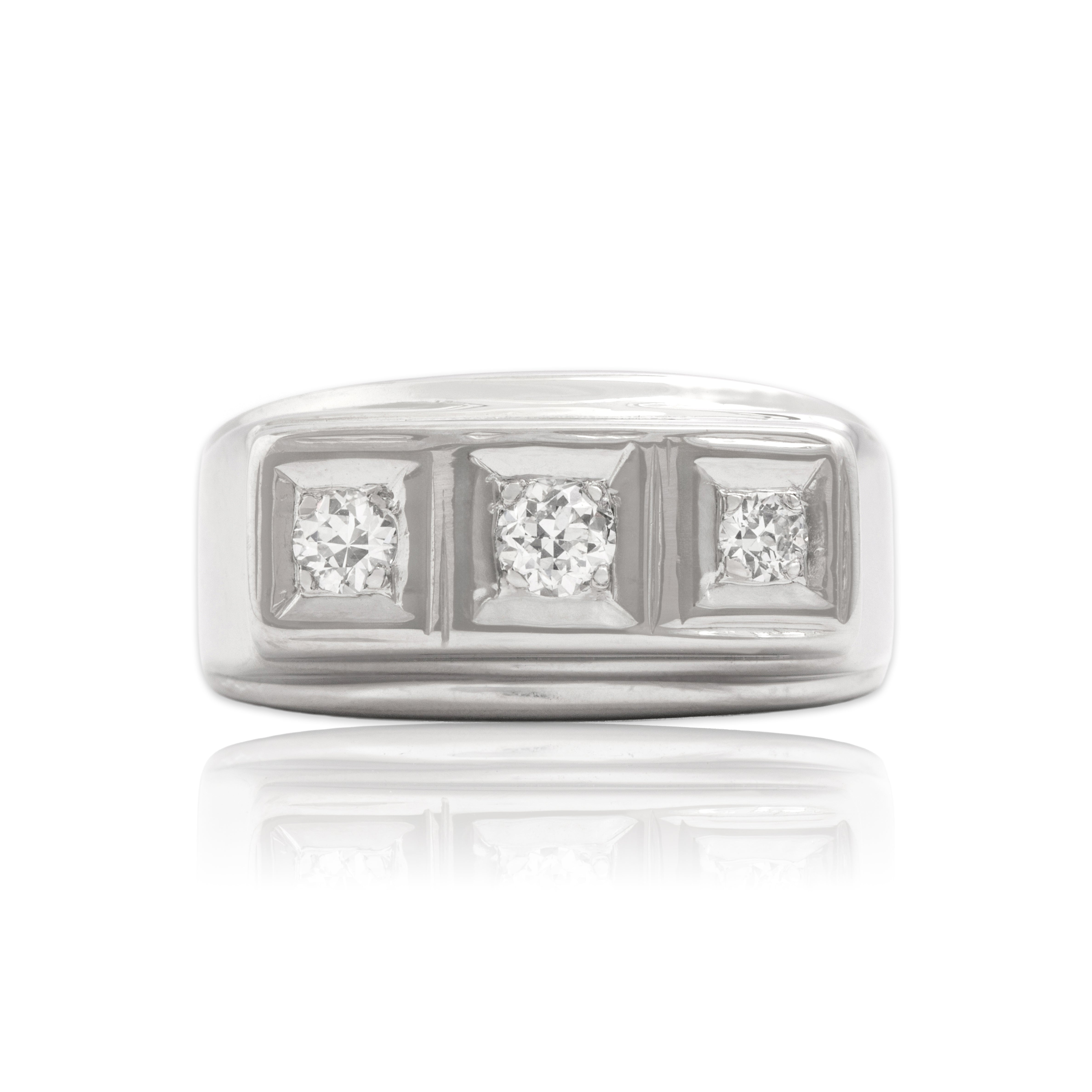 Vintage Heavy 14k White Gold Old European Cut Diamond Gleaming Square-Set Trio Ring - Close-up view