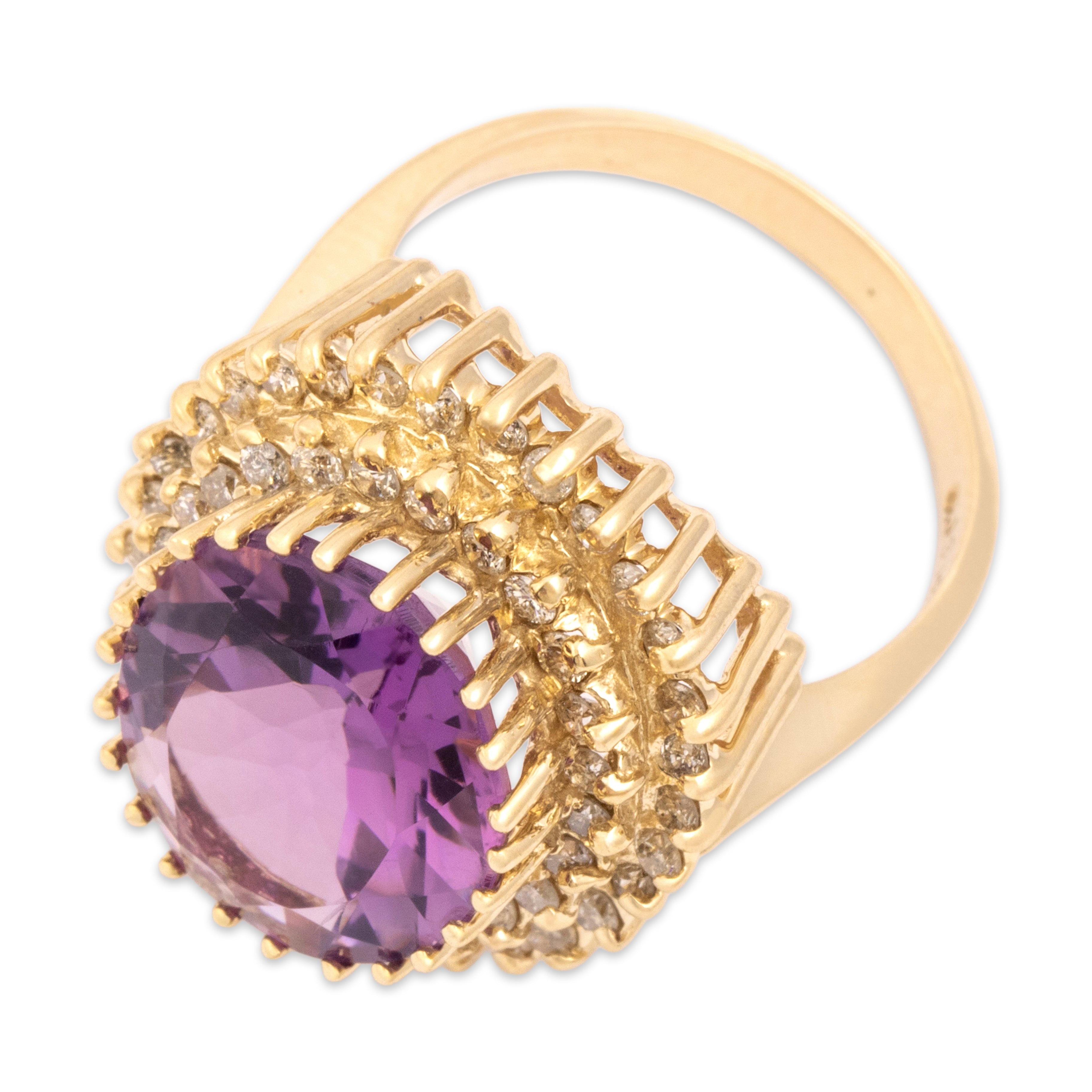 Vintage 14k Yellow Gold 6.18ct Amethyst .57cttw Diamond Bold Halo Cocktail Ring - Overall view