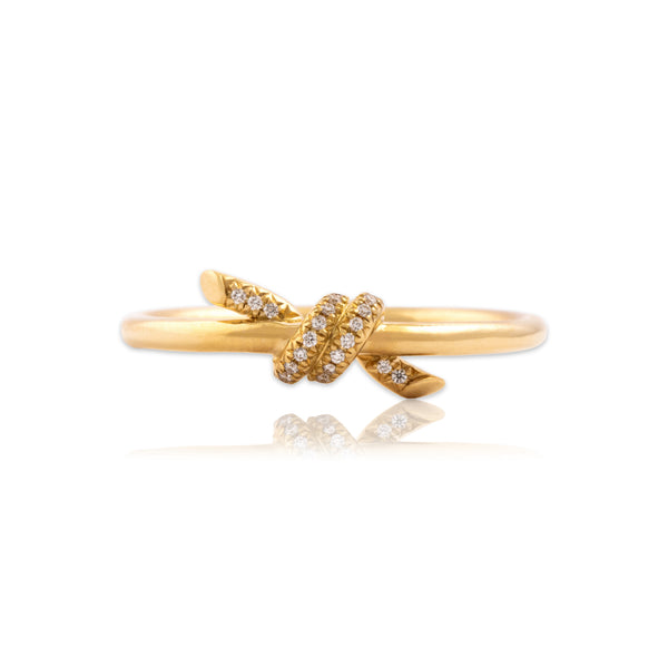 Estate Tiffany & Co. 18k Yellow Gold Diamond Chic Sparkling Knot Ring 10.00