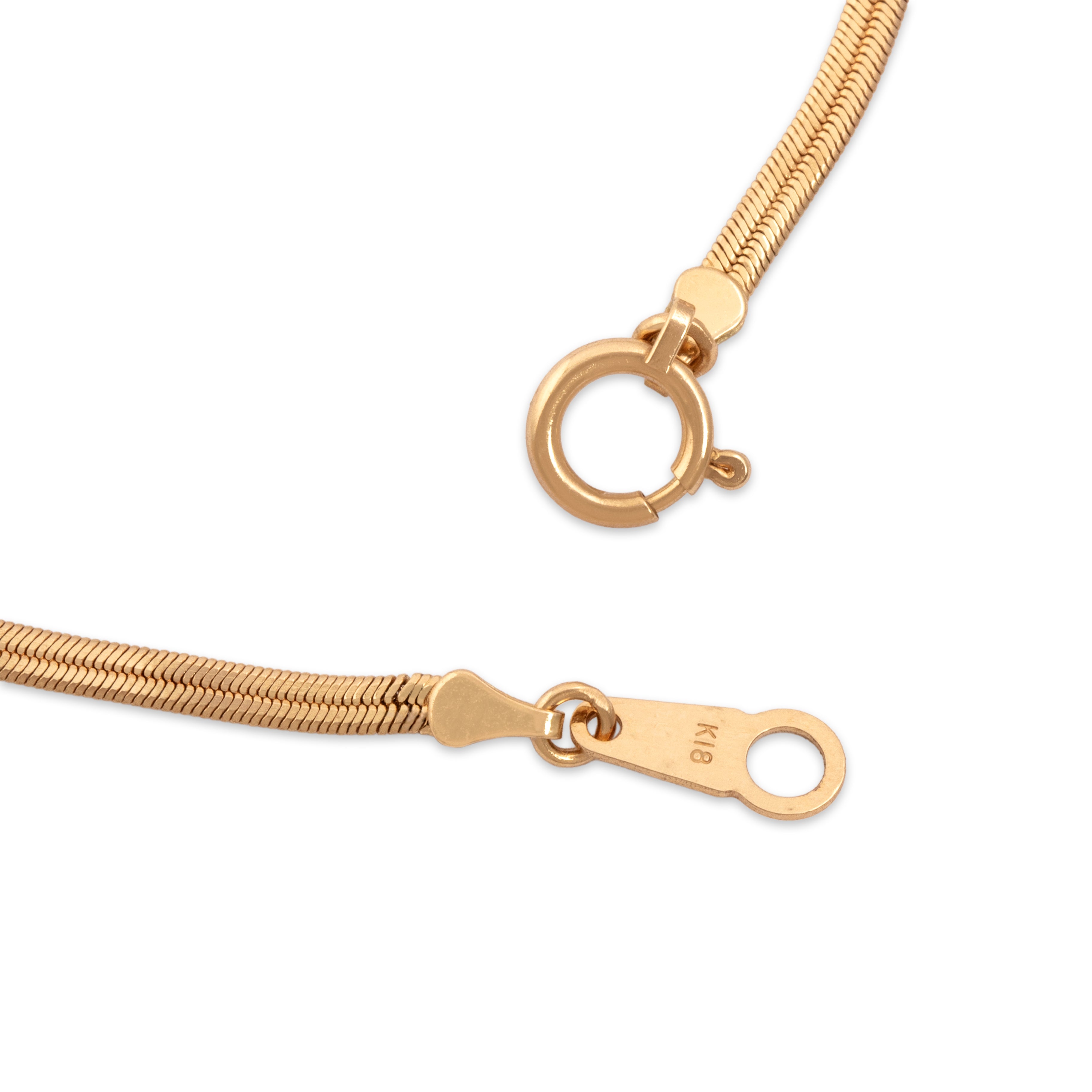 Vintage 18k Yellow Gold Sleek Everyday Flat Herringbone 1.9mm Chain - clasp view