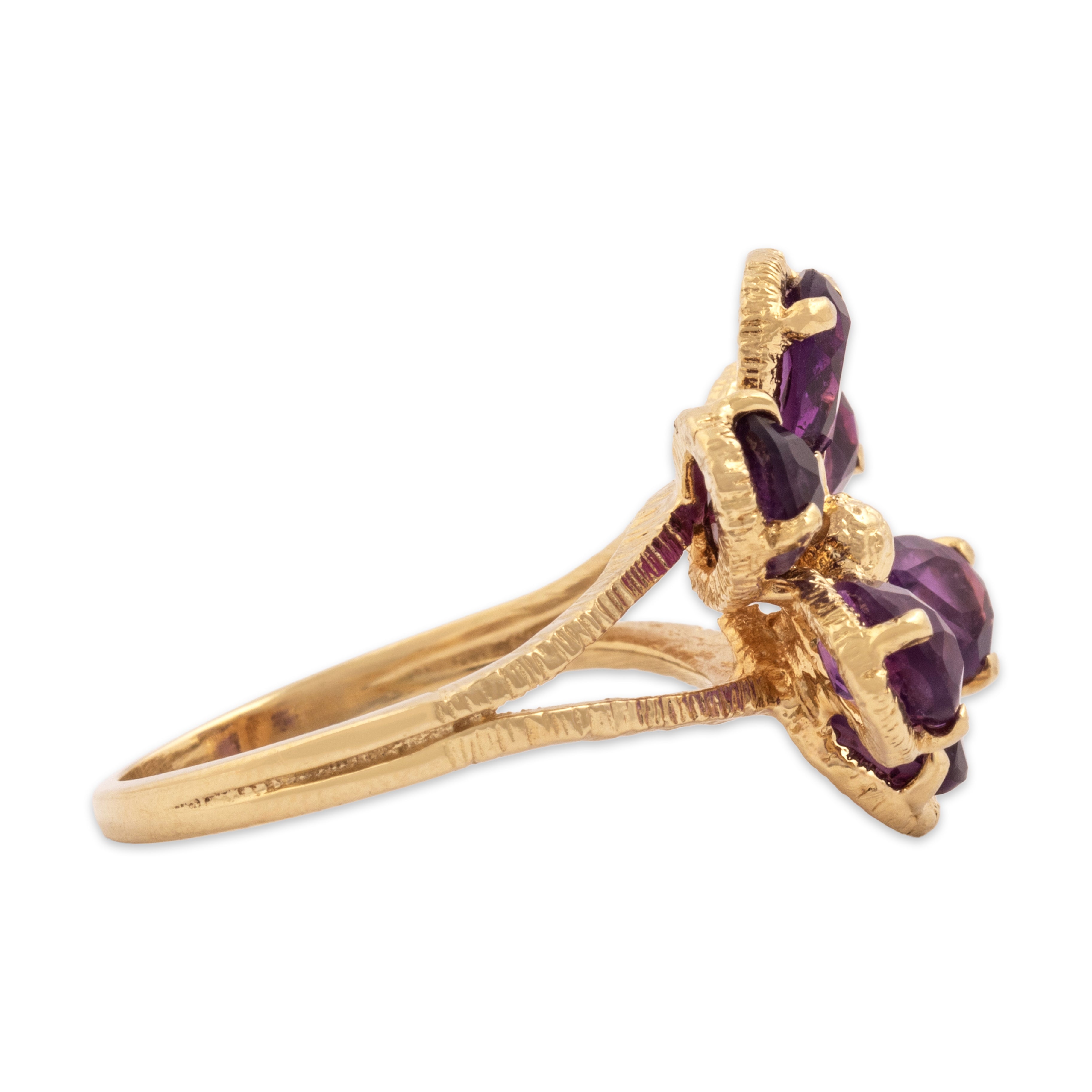 Vintage 14k Yellow Gold 3.51cttw Amethyst Bold Vibrant Flower Ring - Side view