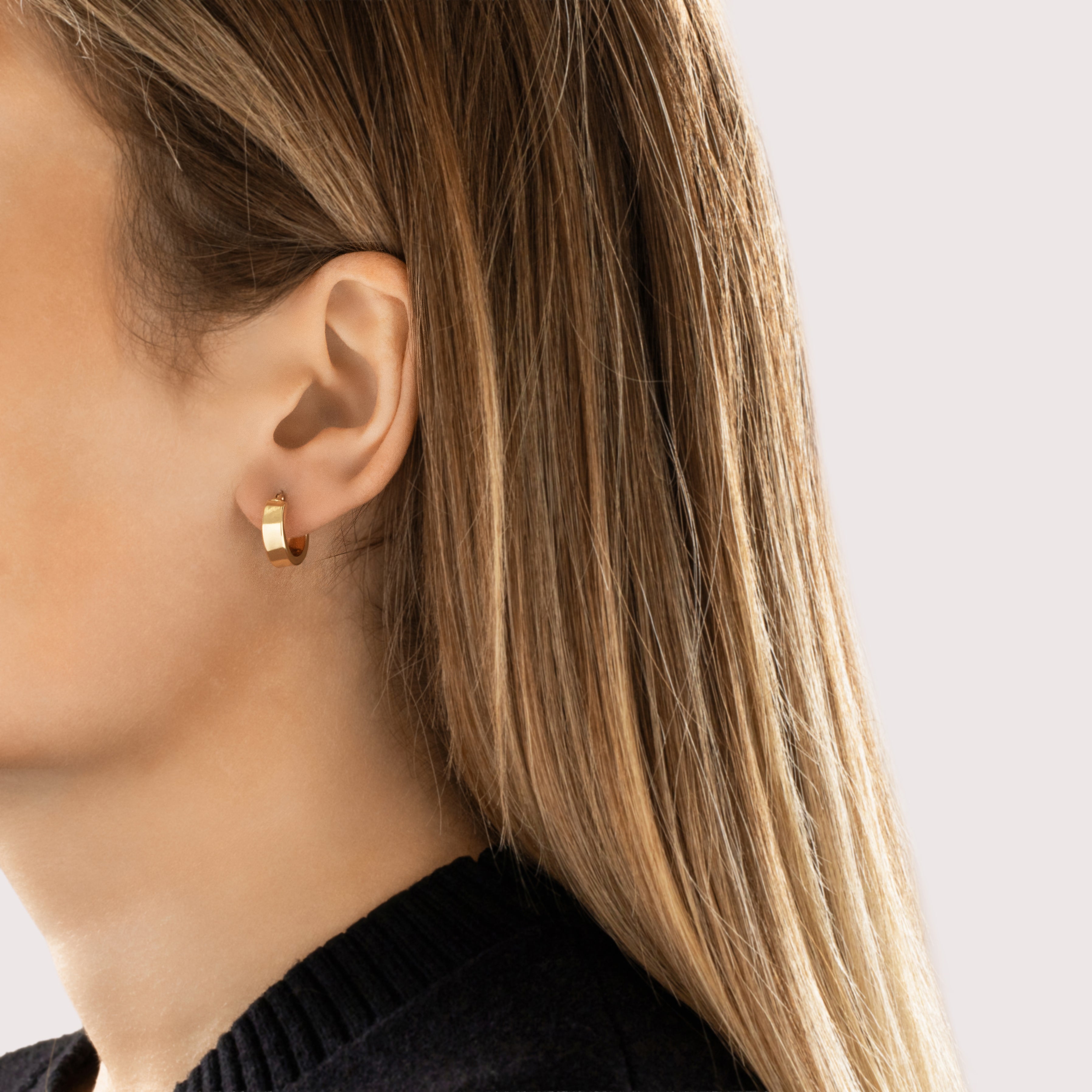 Vintage Italian Small 14k Yellow Gold Everyday Classic Hoop Earrings - On model view