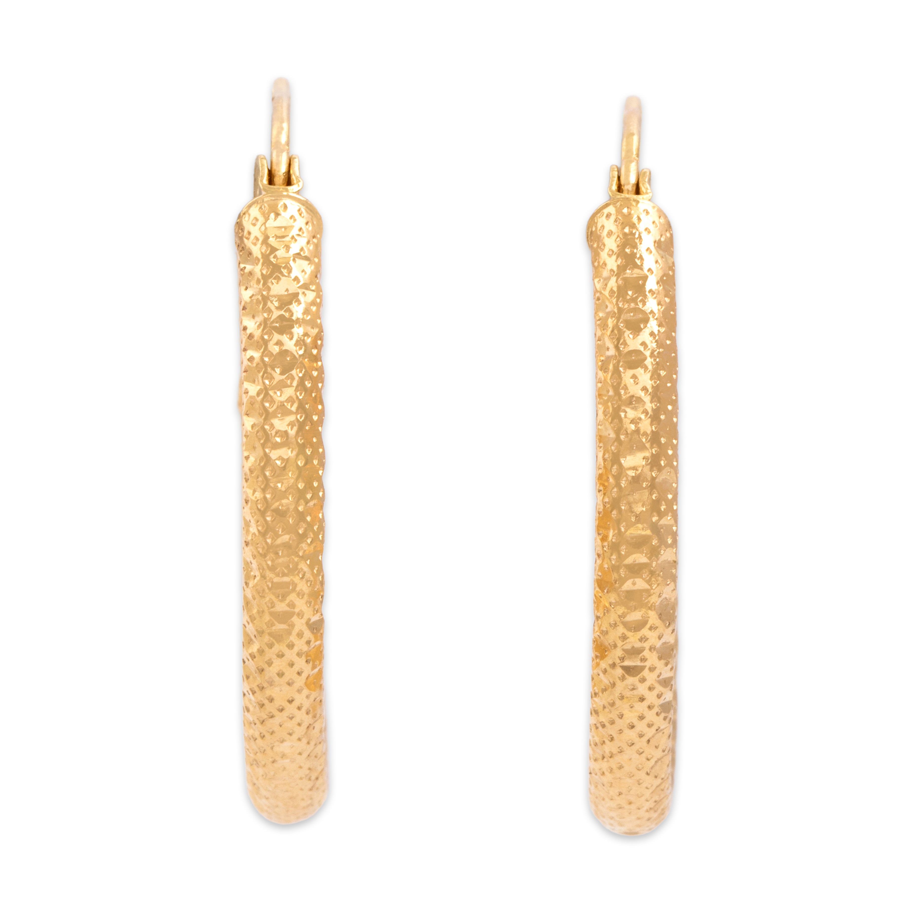 Vintage Lightweight 14k Yellow Gold Glinting Textured Oval Hoop Earrings - Overall view