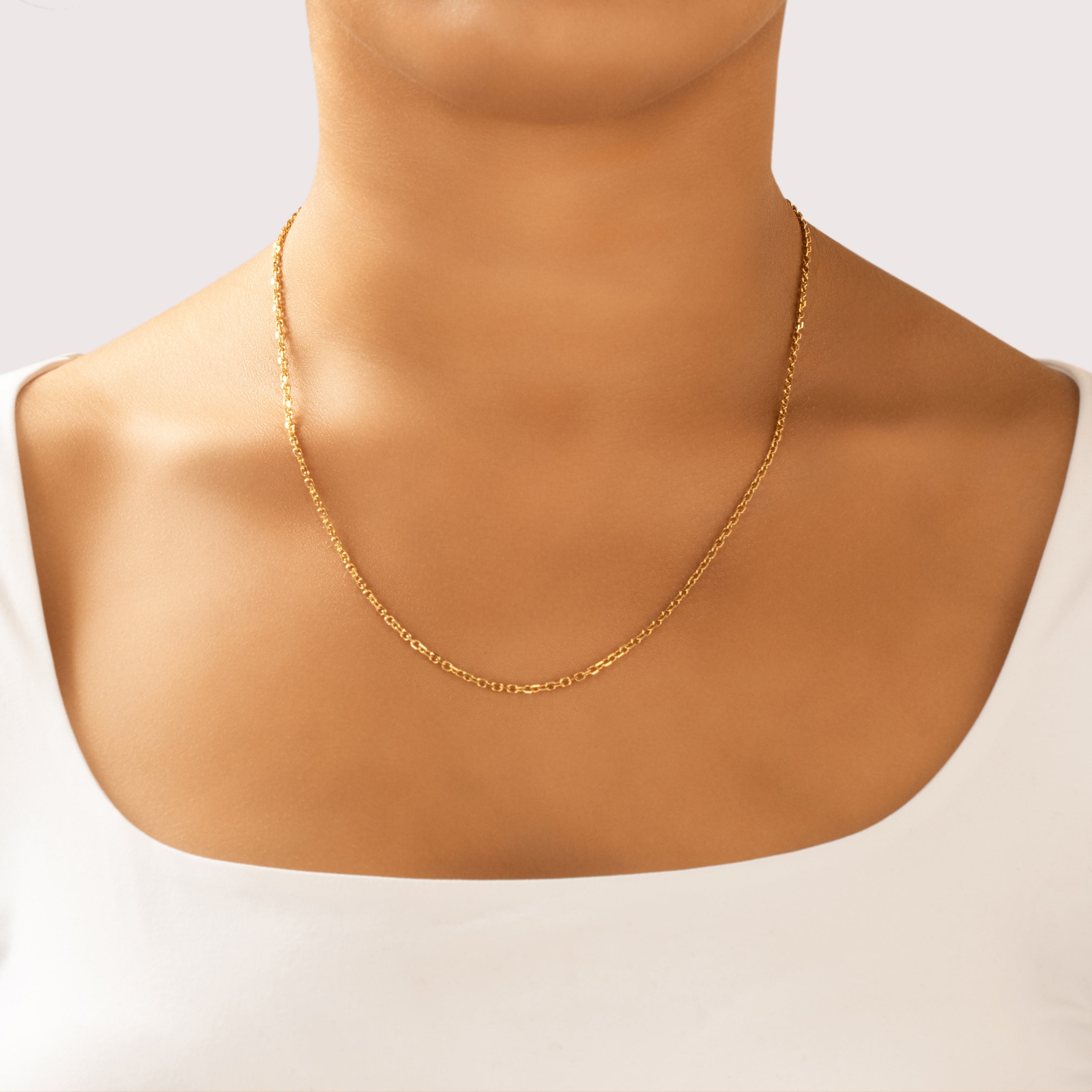 Vintage 14k Yellow Gold Angular Gleaming Cable 2.2mm Chain - On model view