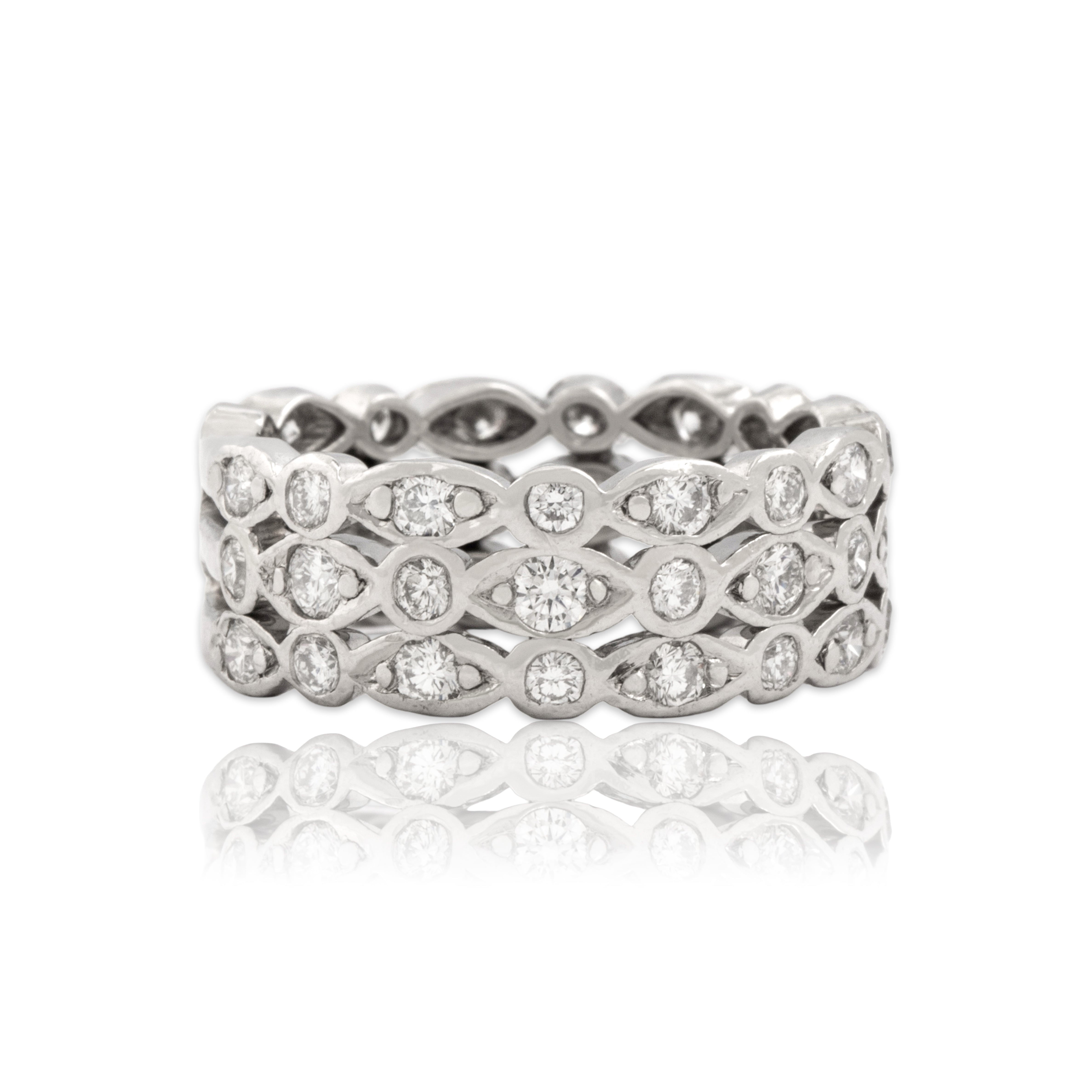 Vintage Platinum 1.32cttw Diamond Stacked Triple Row Alternating Bezel Band Ring - Close-up view
