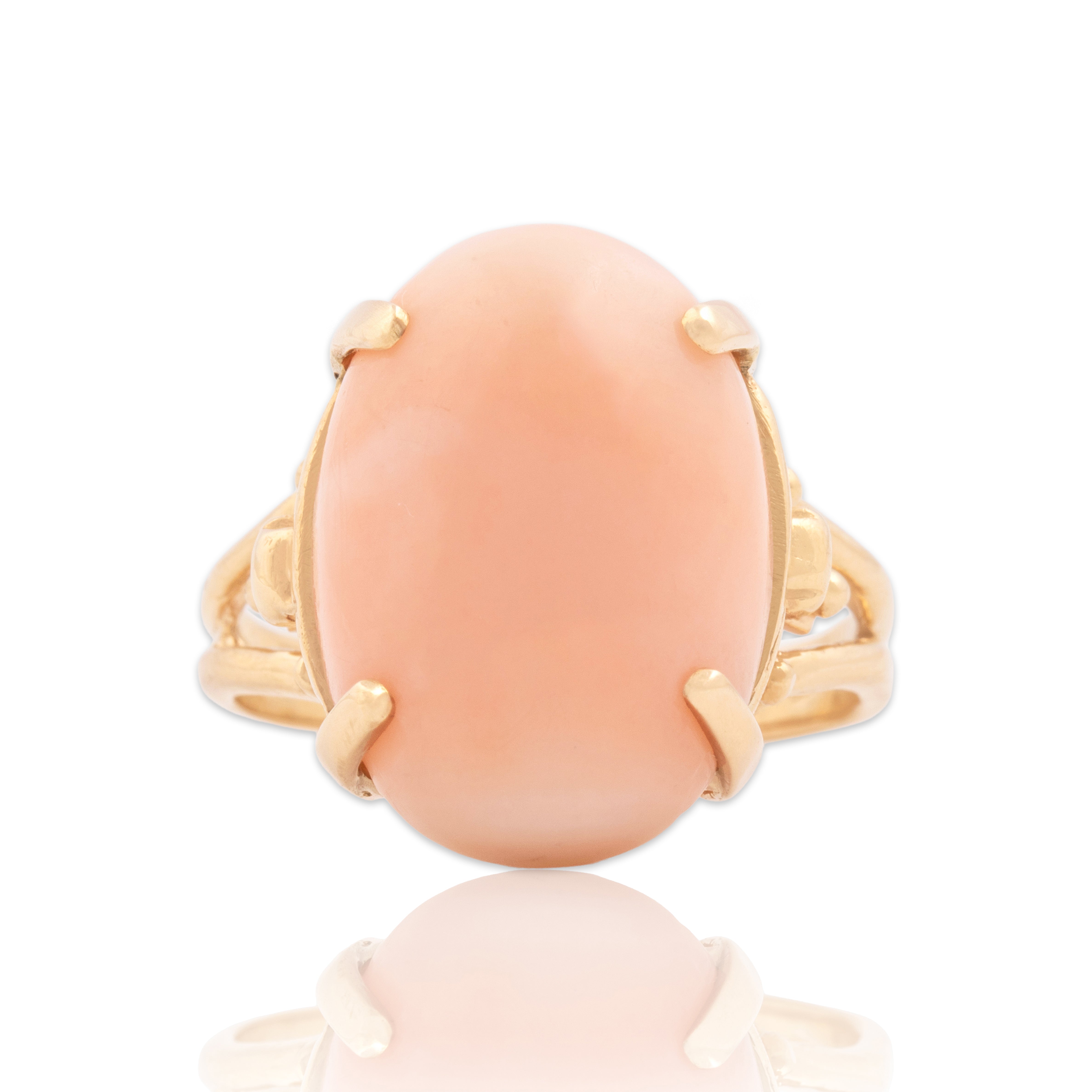 Vintage 14k Yellow Gold Angel Skin Coral Bold Bright Cabochon Ring - Close-up view