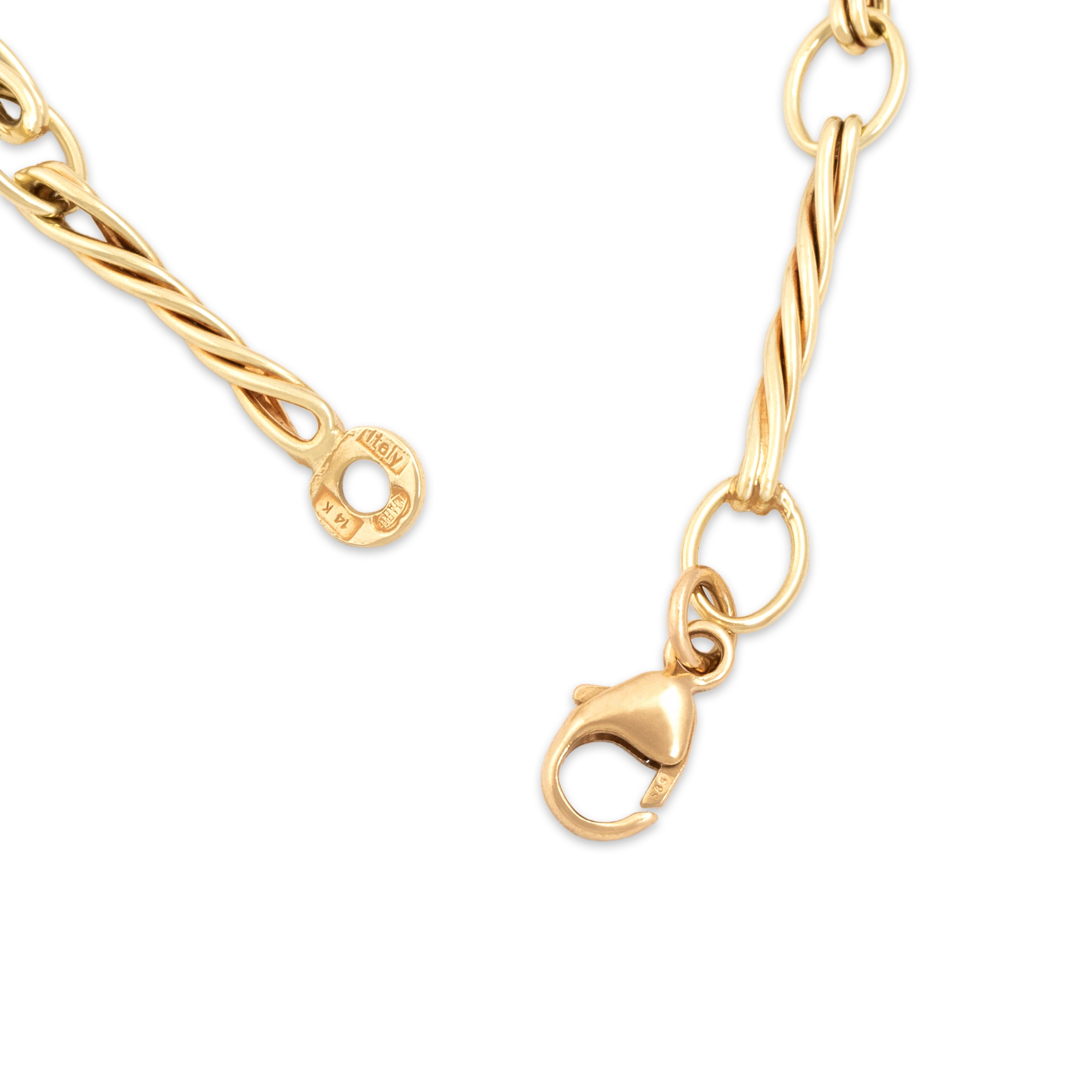 Vintage Italian 14k Yellow Gold Chic Twisting Link Bracelet - clasp view