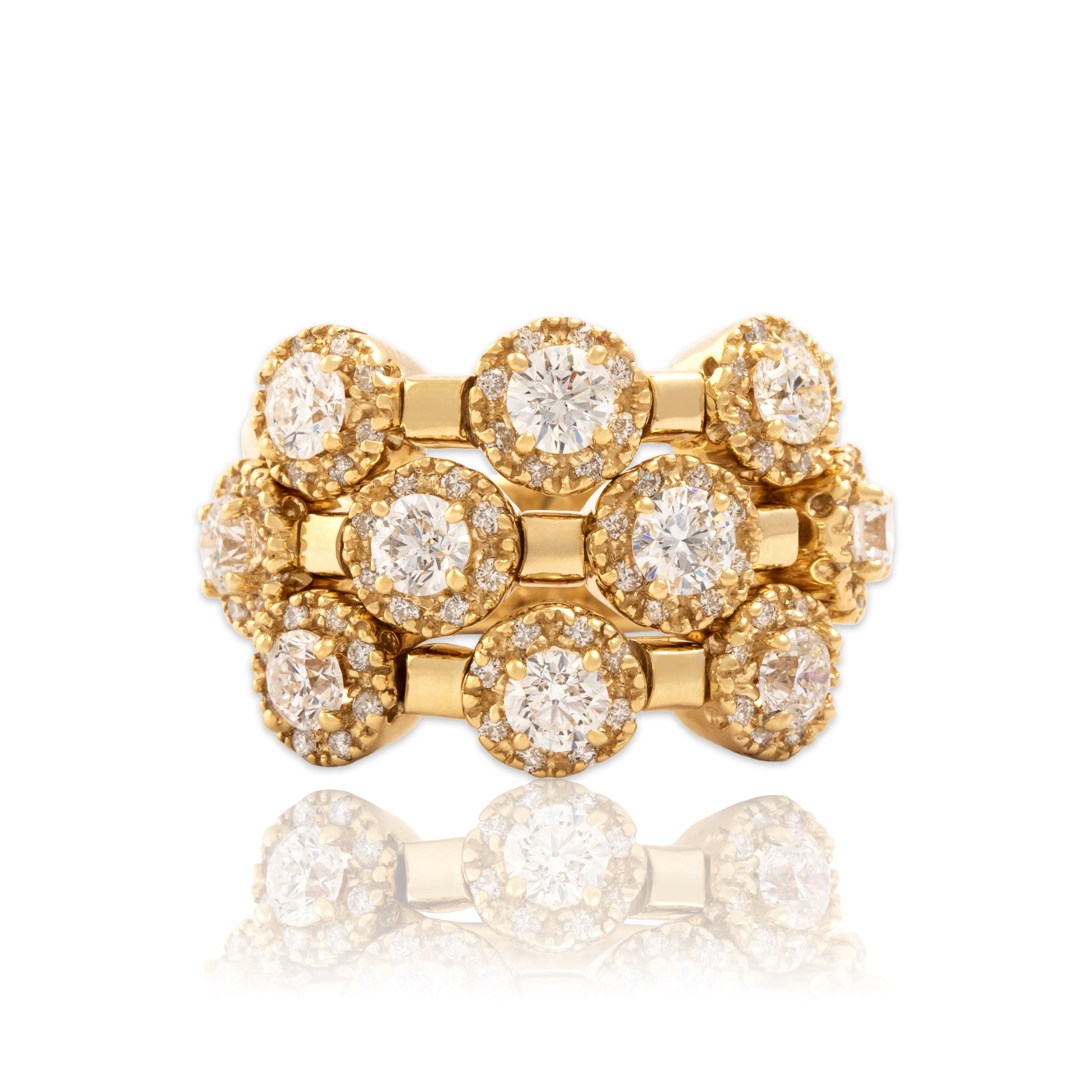 Vintage Sonia B Heavy 14k Yellow Gold 2.39cttw Diamond Statement Flexible Ring - Close-up view