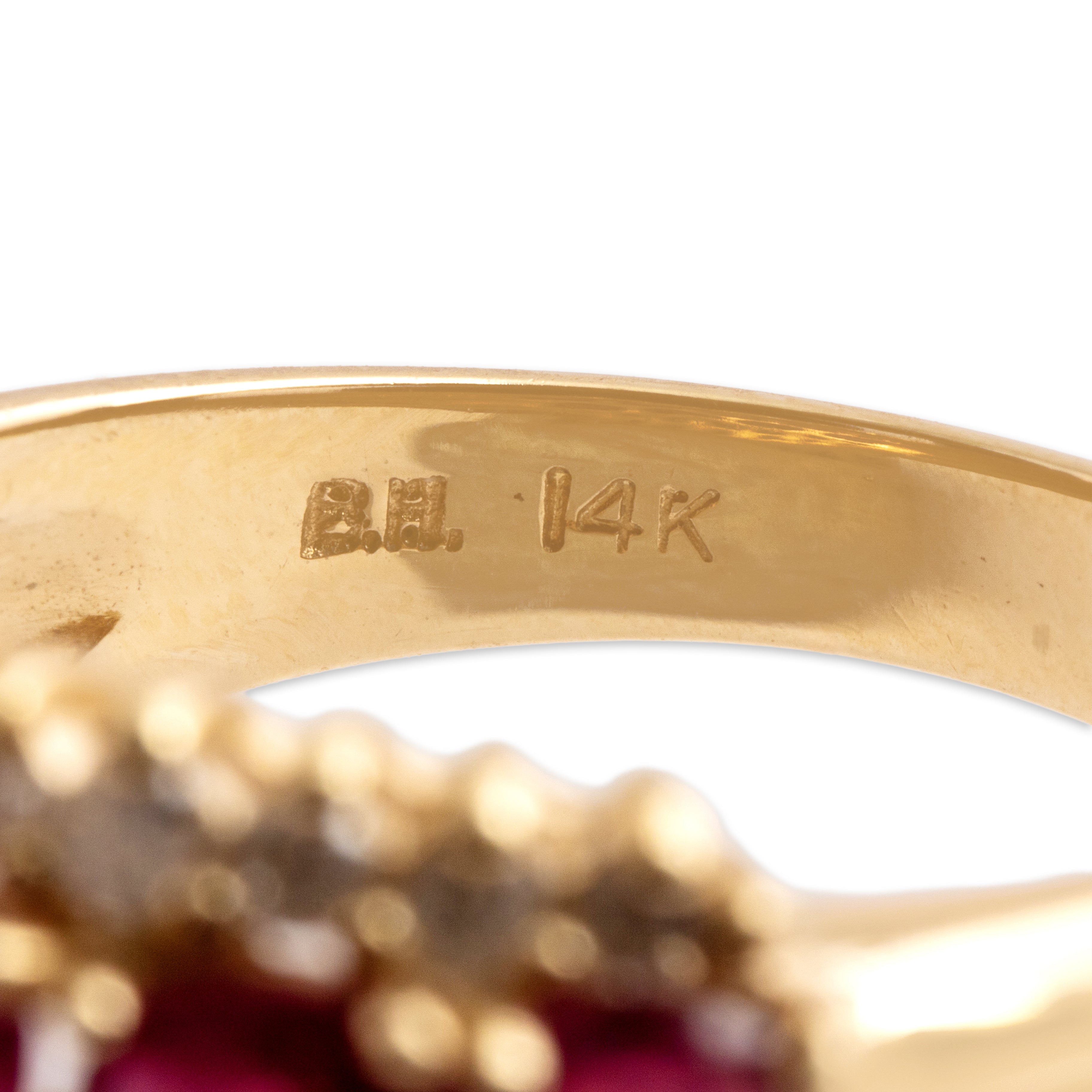 Vintage 14k Yellow Gold 2.28cttw Ruby Diamond Glittering East-West Line Ring - Hallmark view
