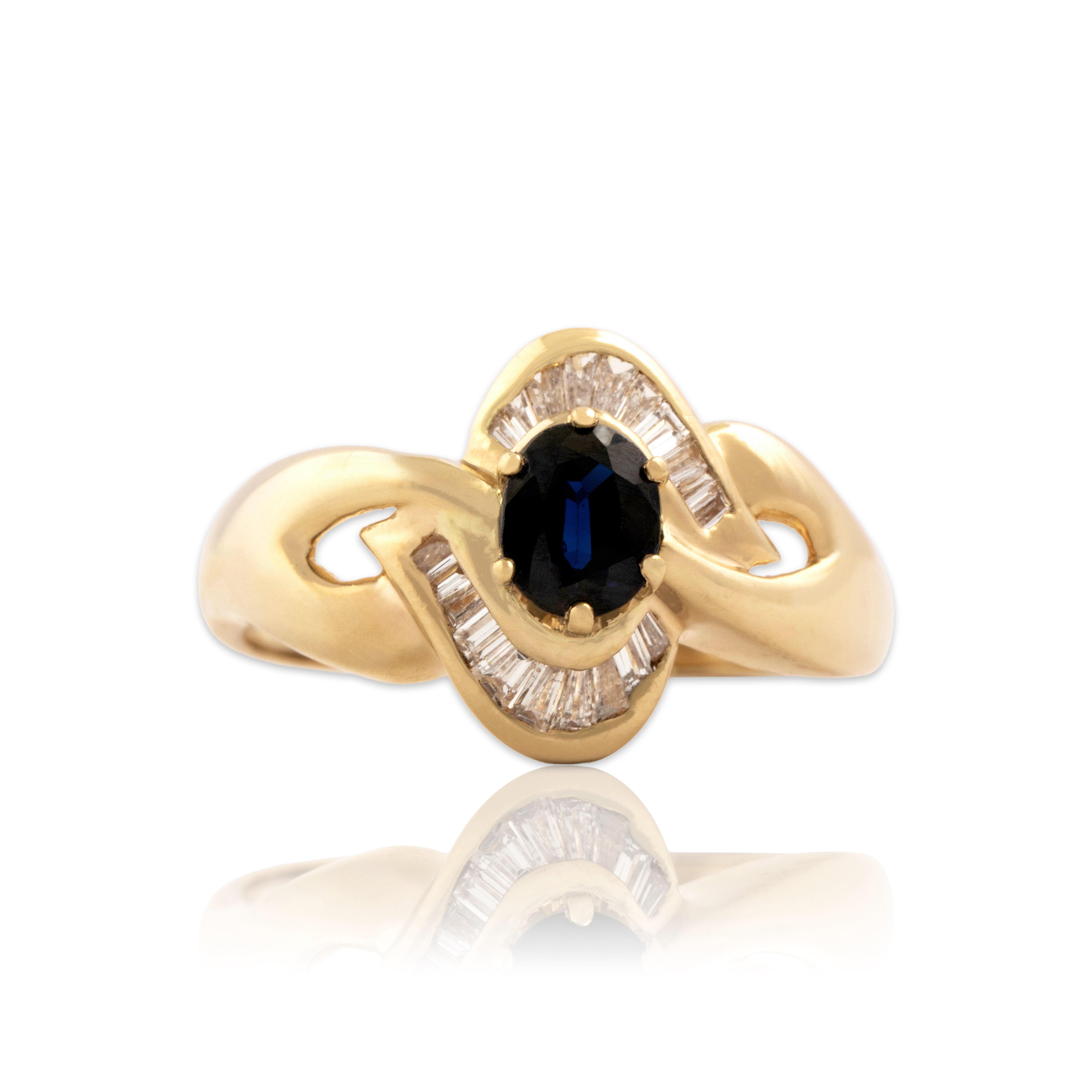Vintage 14k Yellow Gold .67ct Dark Blue Sapphire Diamond Striking Swoop Ring 7.25