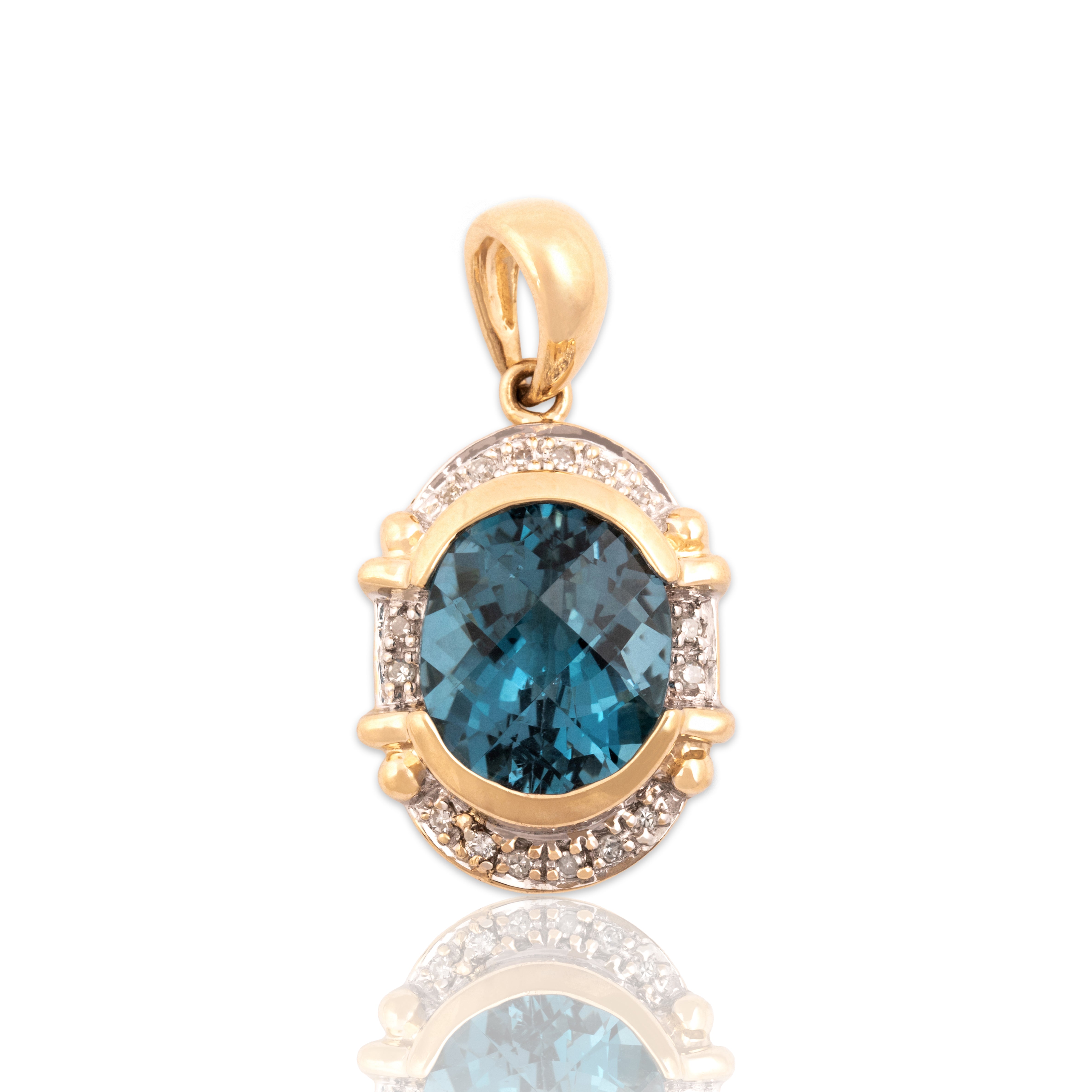 Vintage 14k Yellow & White Gold 6.25ct London Blue Topaz Diamond Framed Oval Checkerboard Pendant - Close-up view
