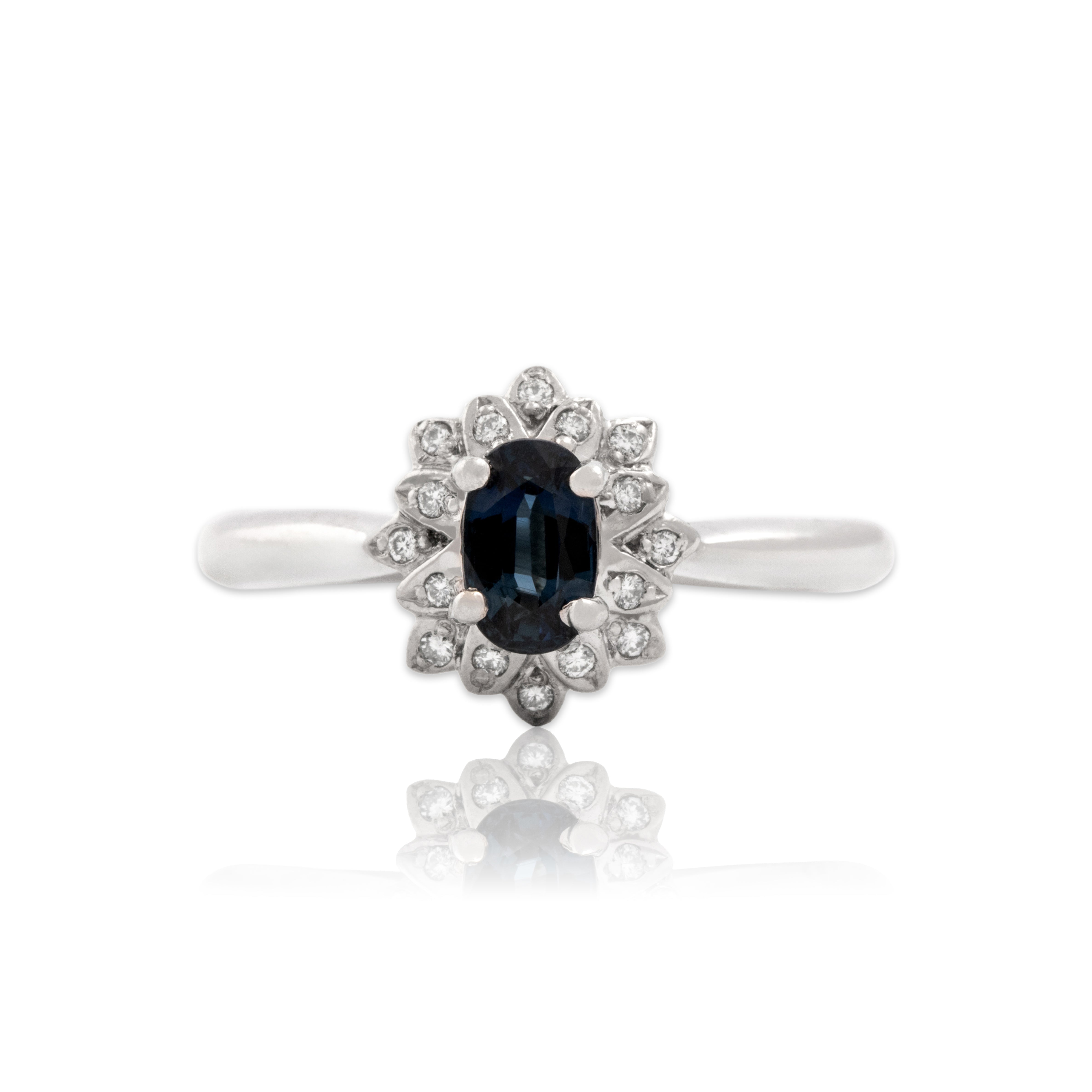 Vintage Platinum Blue Sapphire Diamond Fantastic Blooming Halo Ring 6.75