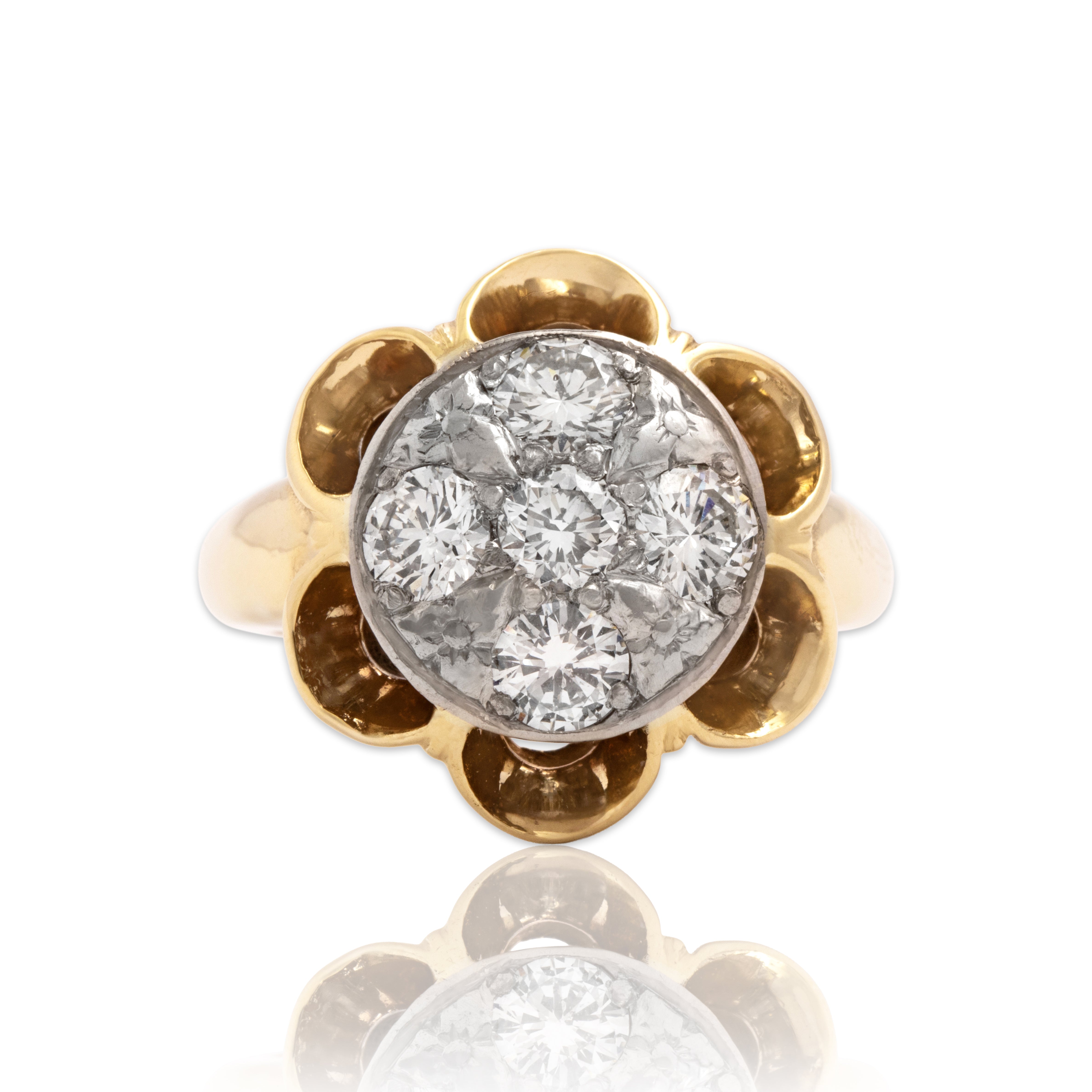 Vintage 14k Yellow & White Gold 1.17cttw Diamond Beautiful Sparkling Scalloped Cocktail Ring - Close-up view