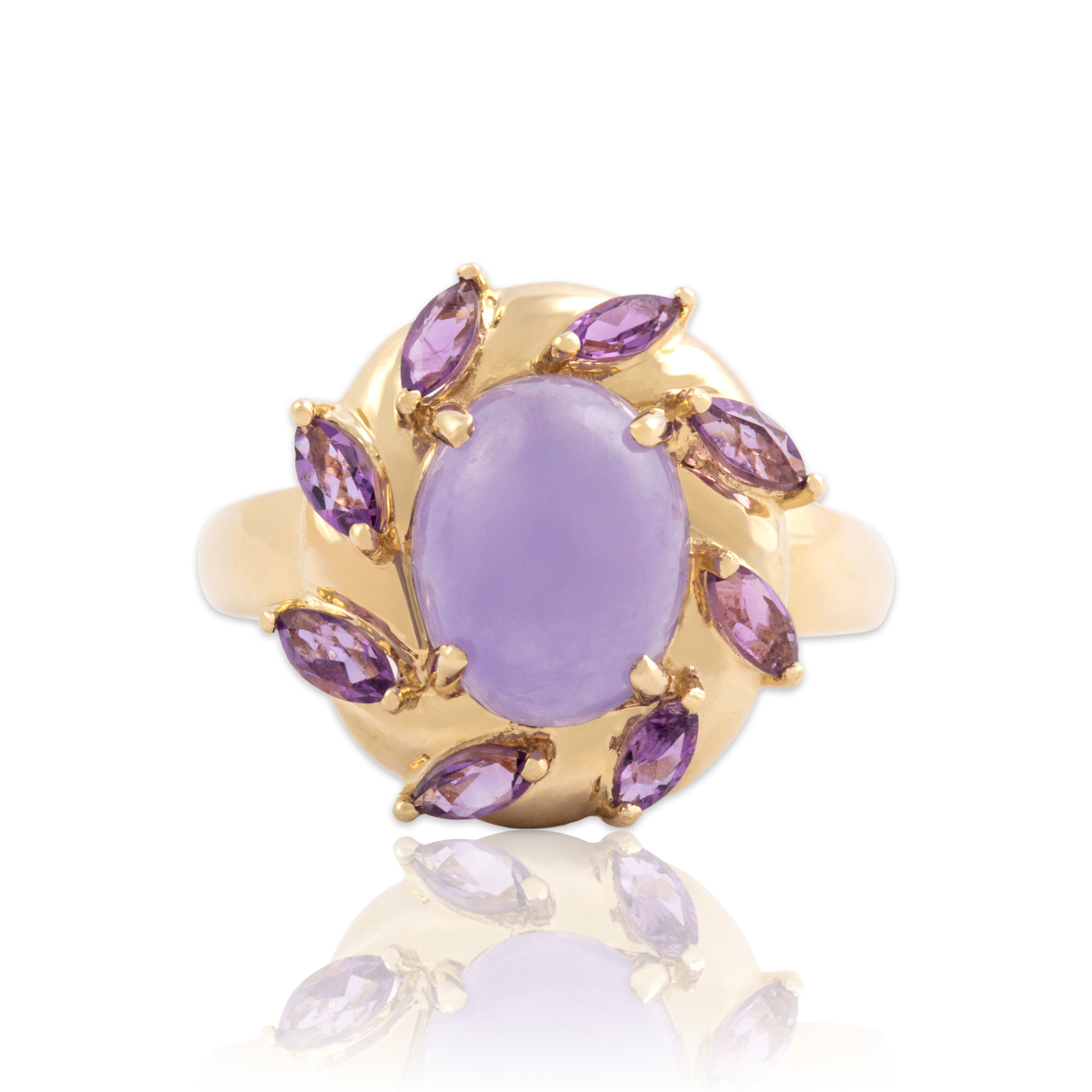 Vintage 14k Yellow Gold 2.75ct Lavender Jade Amethyst Purple Twirl Ring - Close-up view