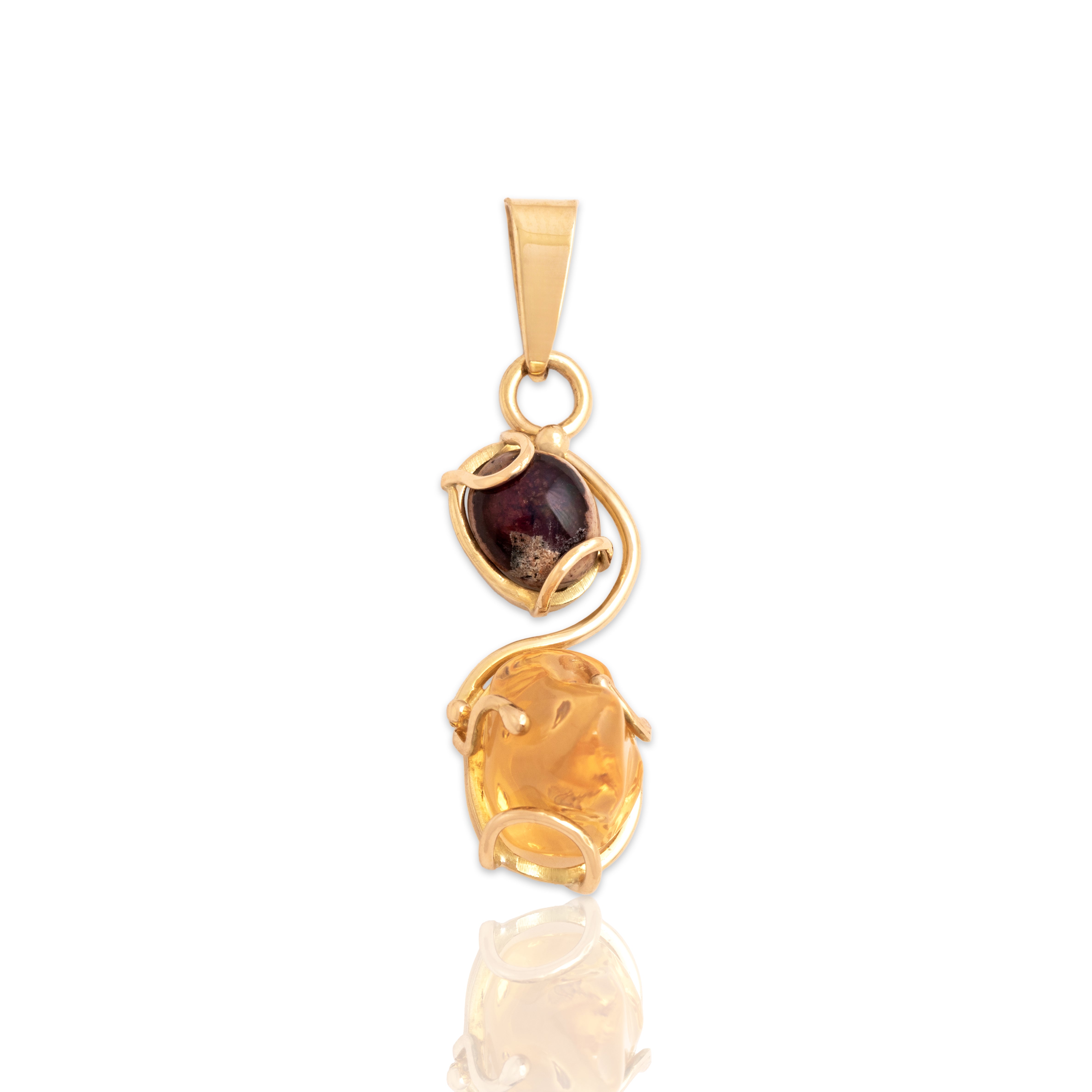 Vintage 14k Yellow Gold 11.96cttw Purple Boulder Orange Jelly Opal Fabulous Artistic Iridescent Duo Pendant - Close-up view