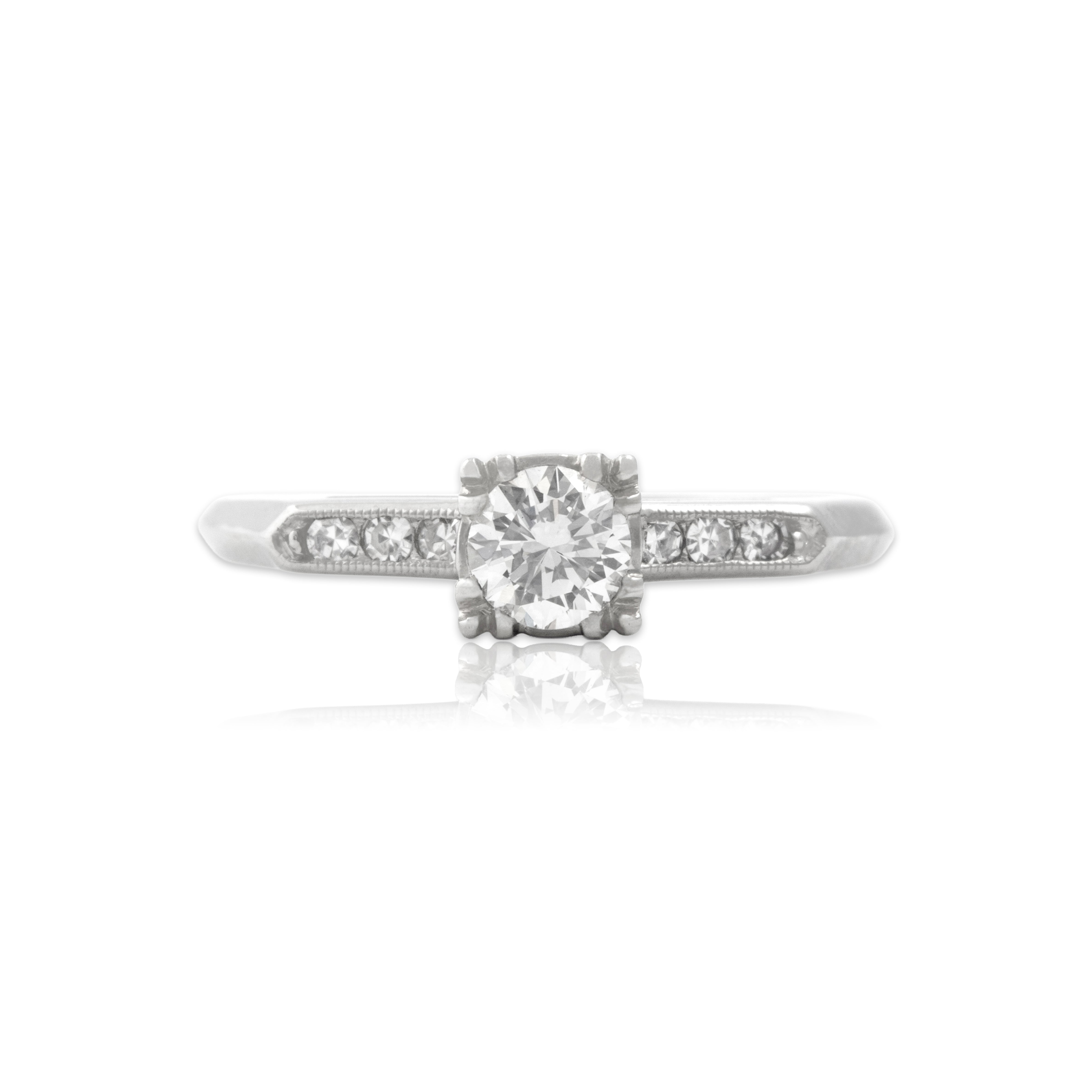 Vintage 18k White Gold Diamond Dainty Milgrain Ring 5.00