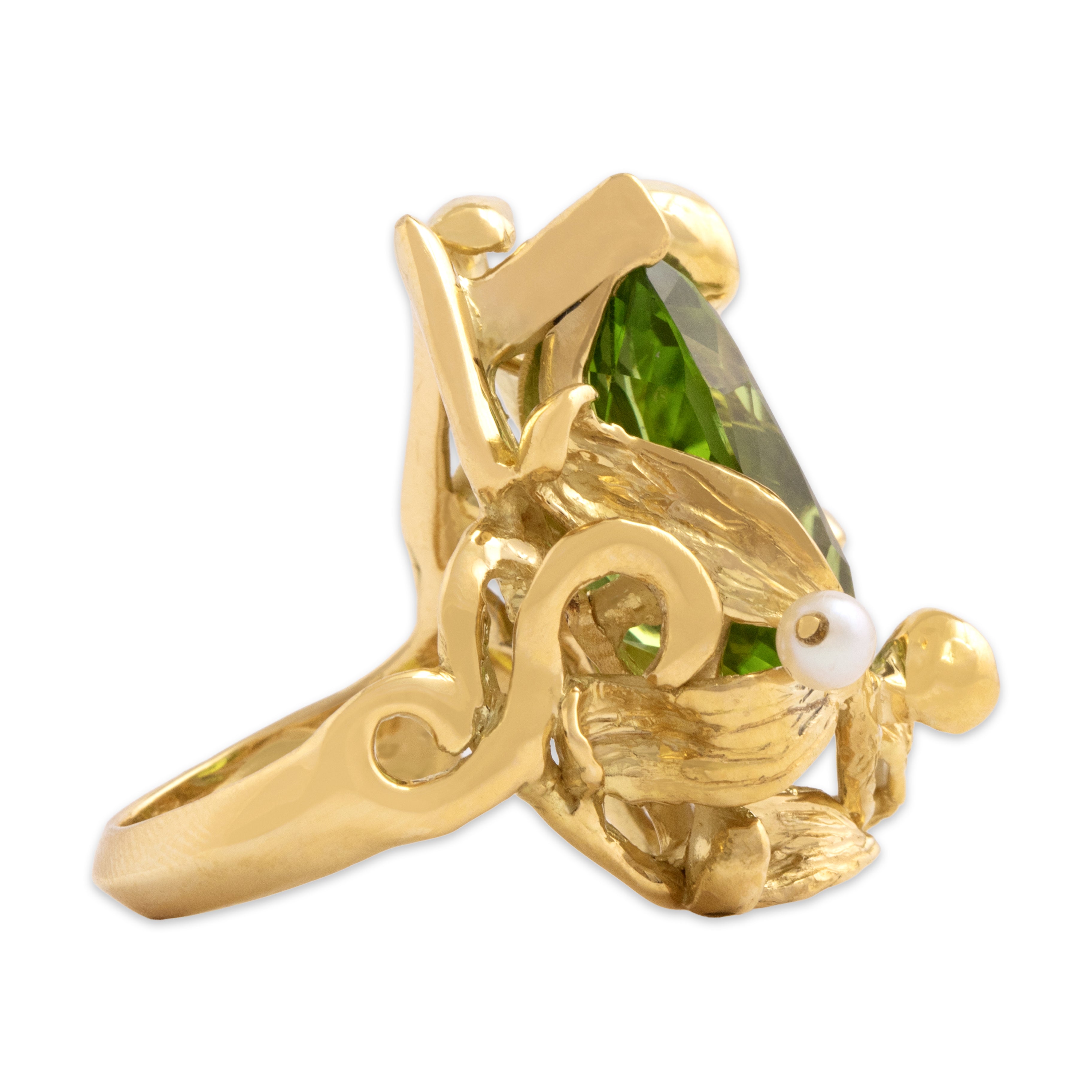 Vintage Heavy 18k Yellow Gold 9.98ct Peridot Pearl Leafy Artistic Sculptural Statement Ring - Side view