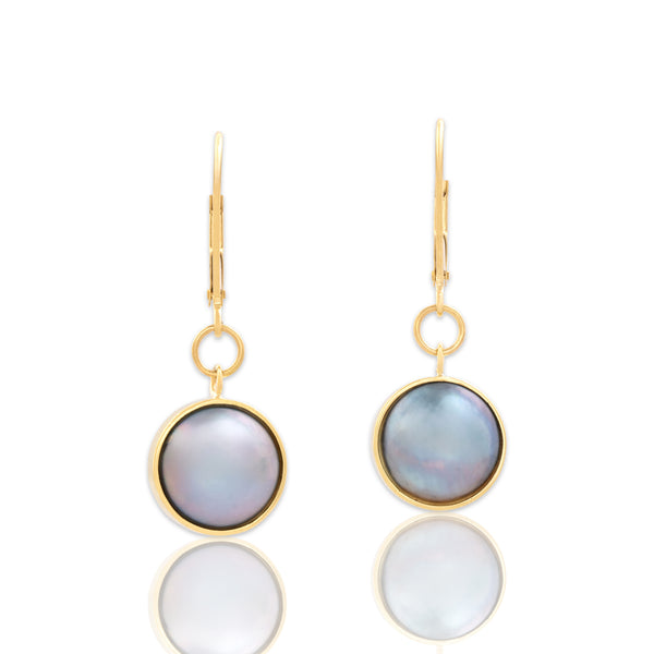 Vintage 18k Yellow Gold Gray Mabé Pearl Elegant Lustrous Dangle Earrings