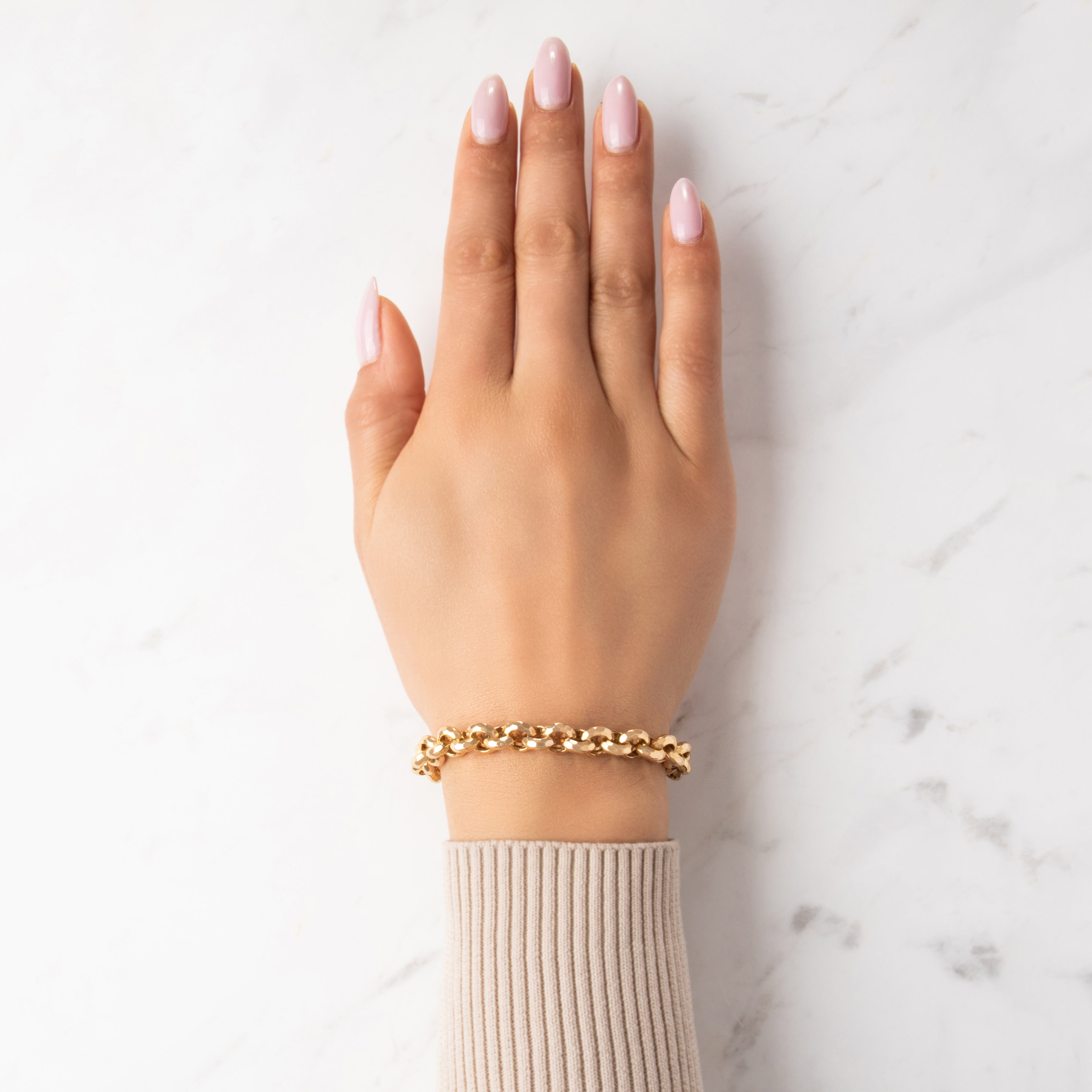 Vintage Italian 14k Yellow Gold Chunky Hammered Rolo Link Bracelet - On model view