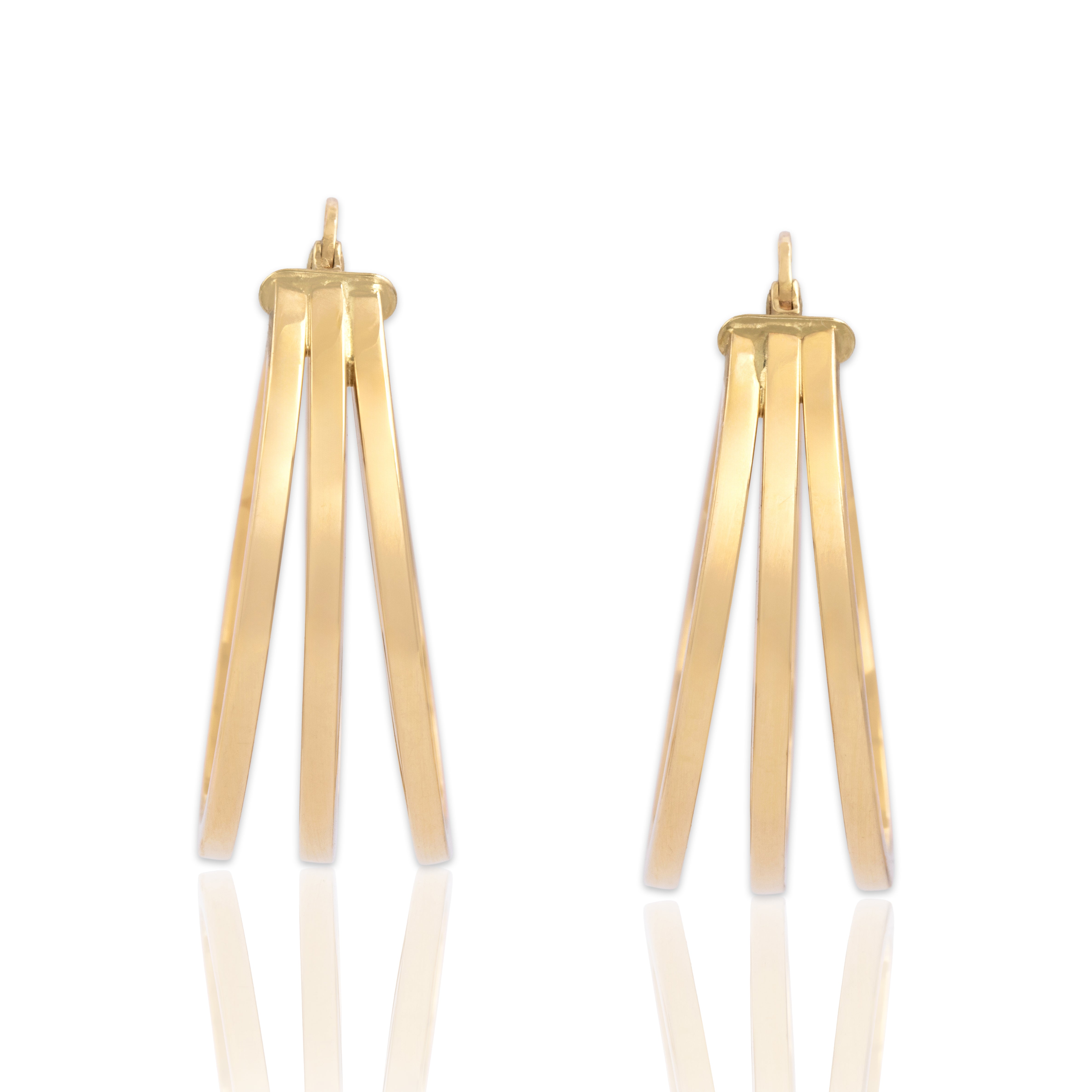 Vintage Italian 14k Yellow Gold Sleek Open Triple Hoop Earrings - Close-up view
