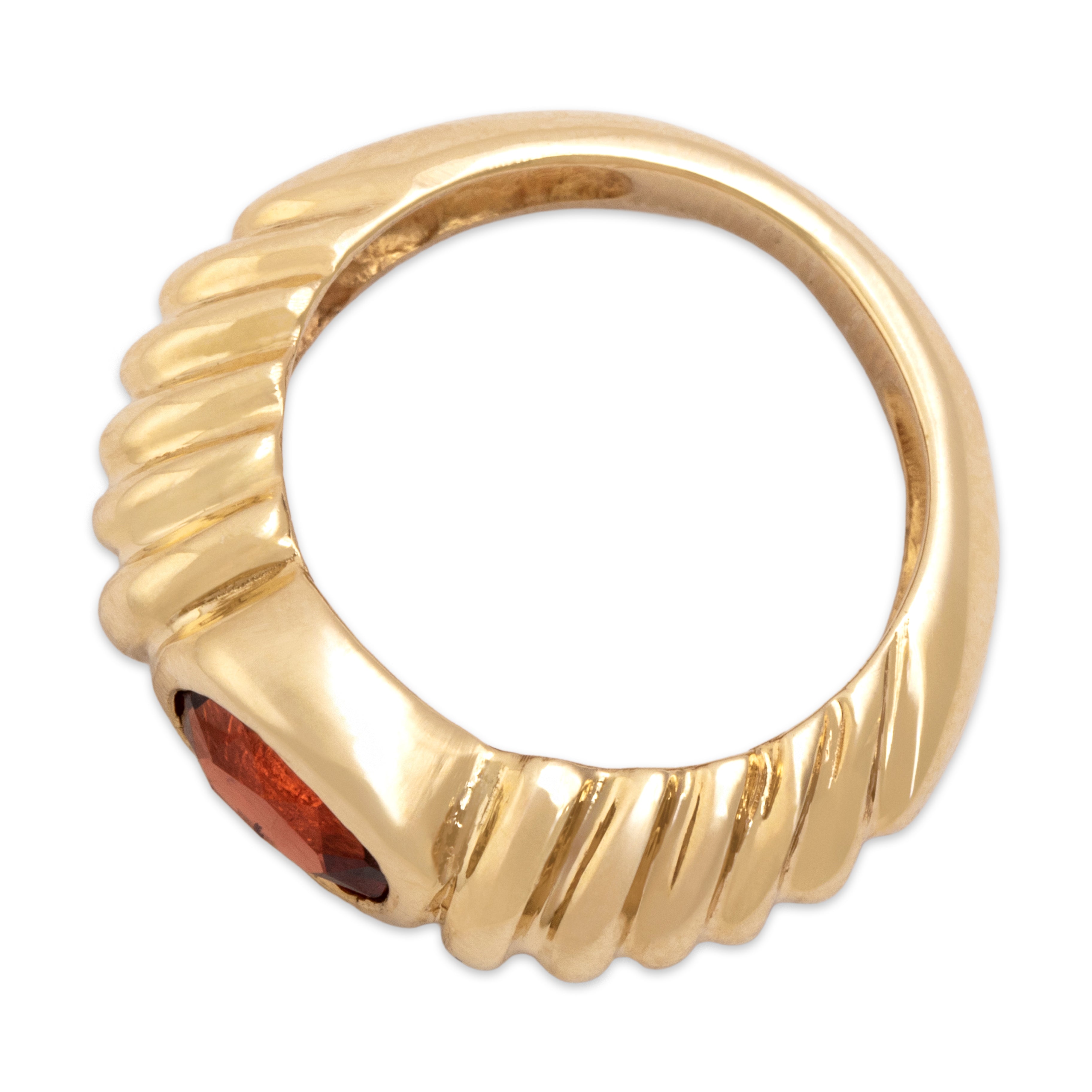 Vintage Heavy 14k Yellow Gold .87ct Garnet East-West Ribbed Bezel Ring - Overall view