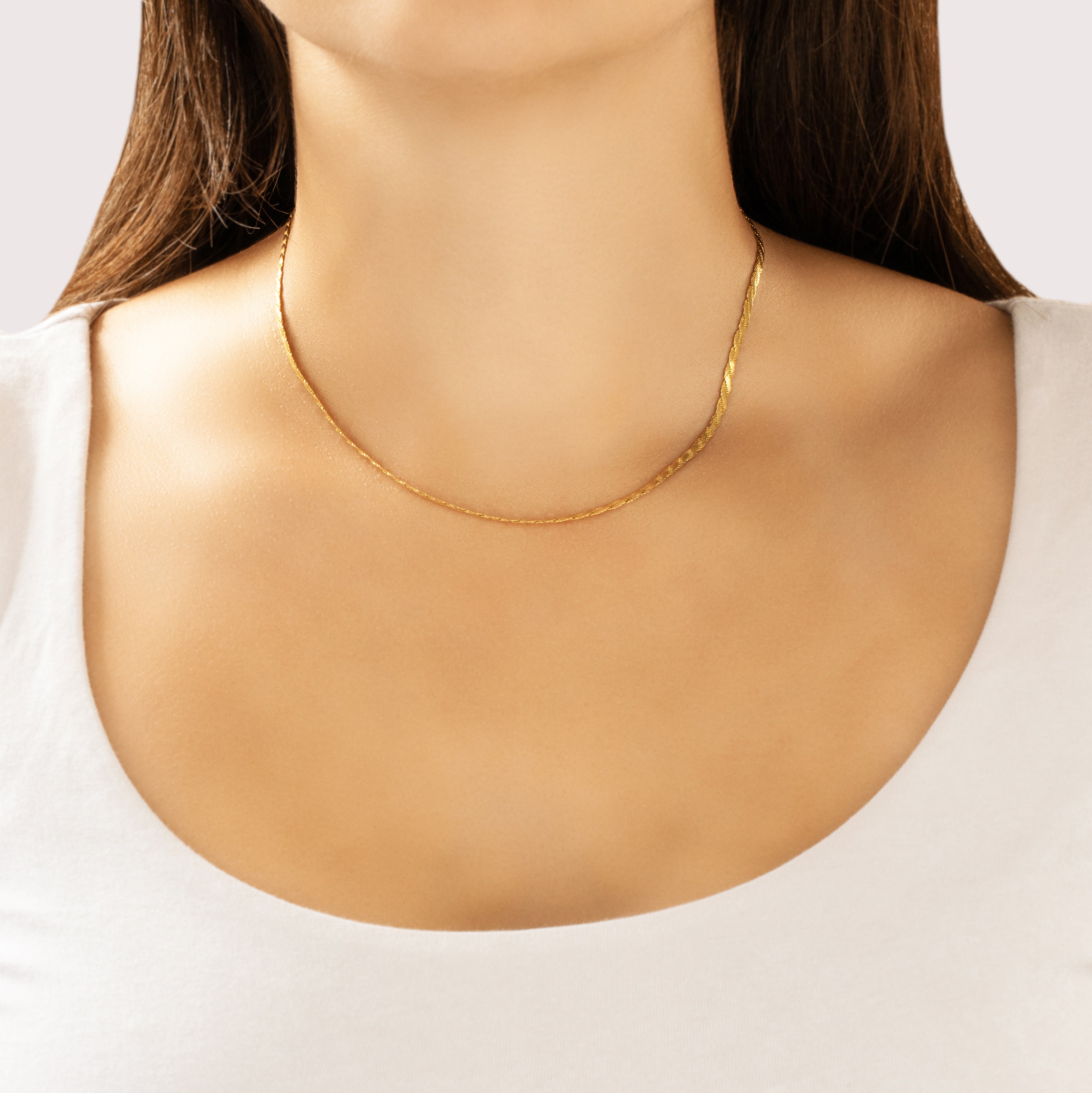 Vintage Italian 14k Yellow Gold Woven Flat Rope Chain Necklace - On model view