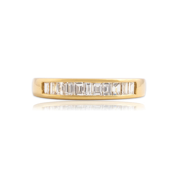 Vintage 18k Yellow Gold .54cttw Diamond Stylish Channel Band Ring 6.00