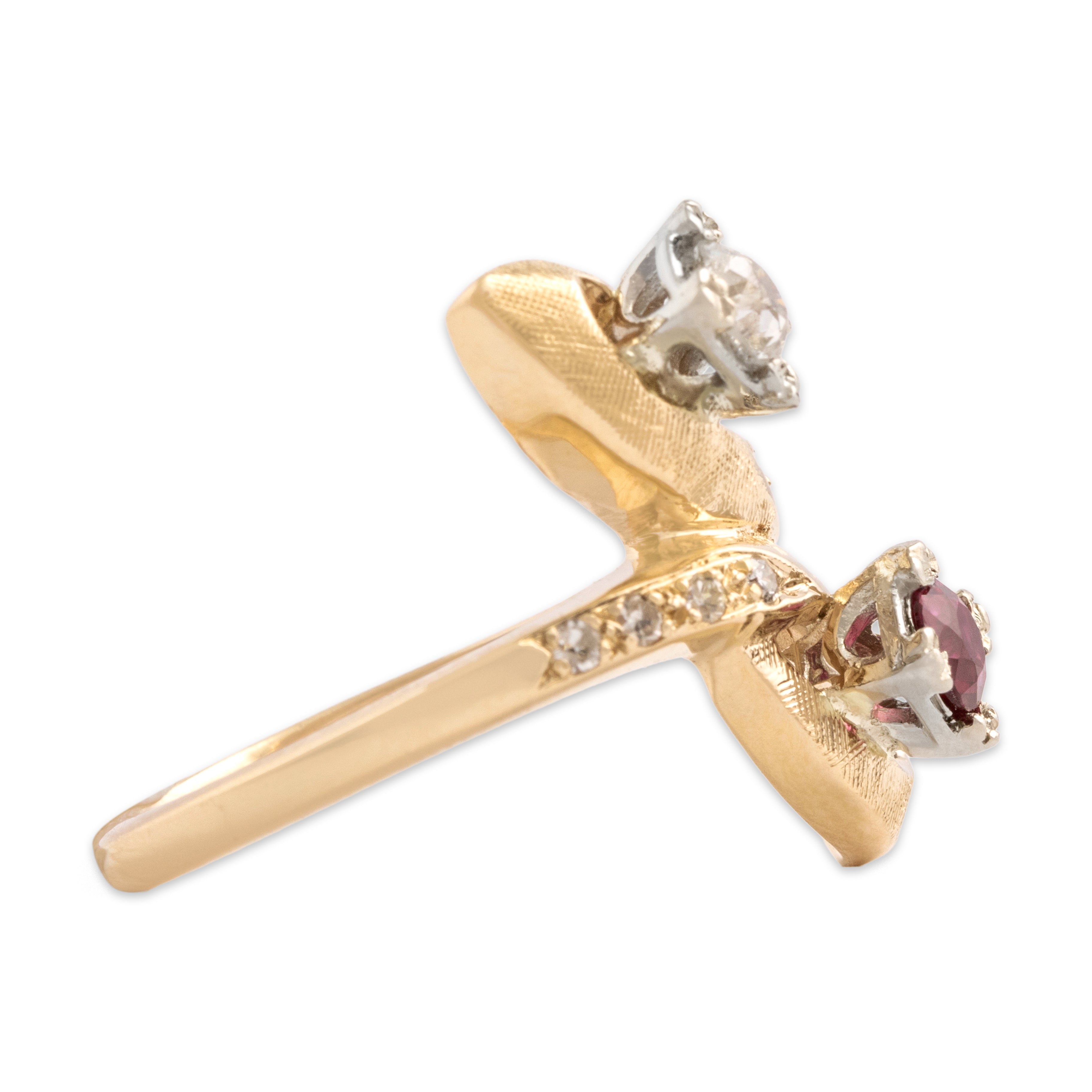 Vintage 14k Yellow Gold Old Mine Cut Diamond Synthetic Ruby Natural Diamond Etched Dimensional Duo Twist Ring - Side view