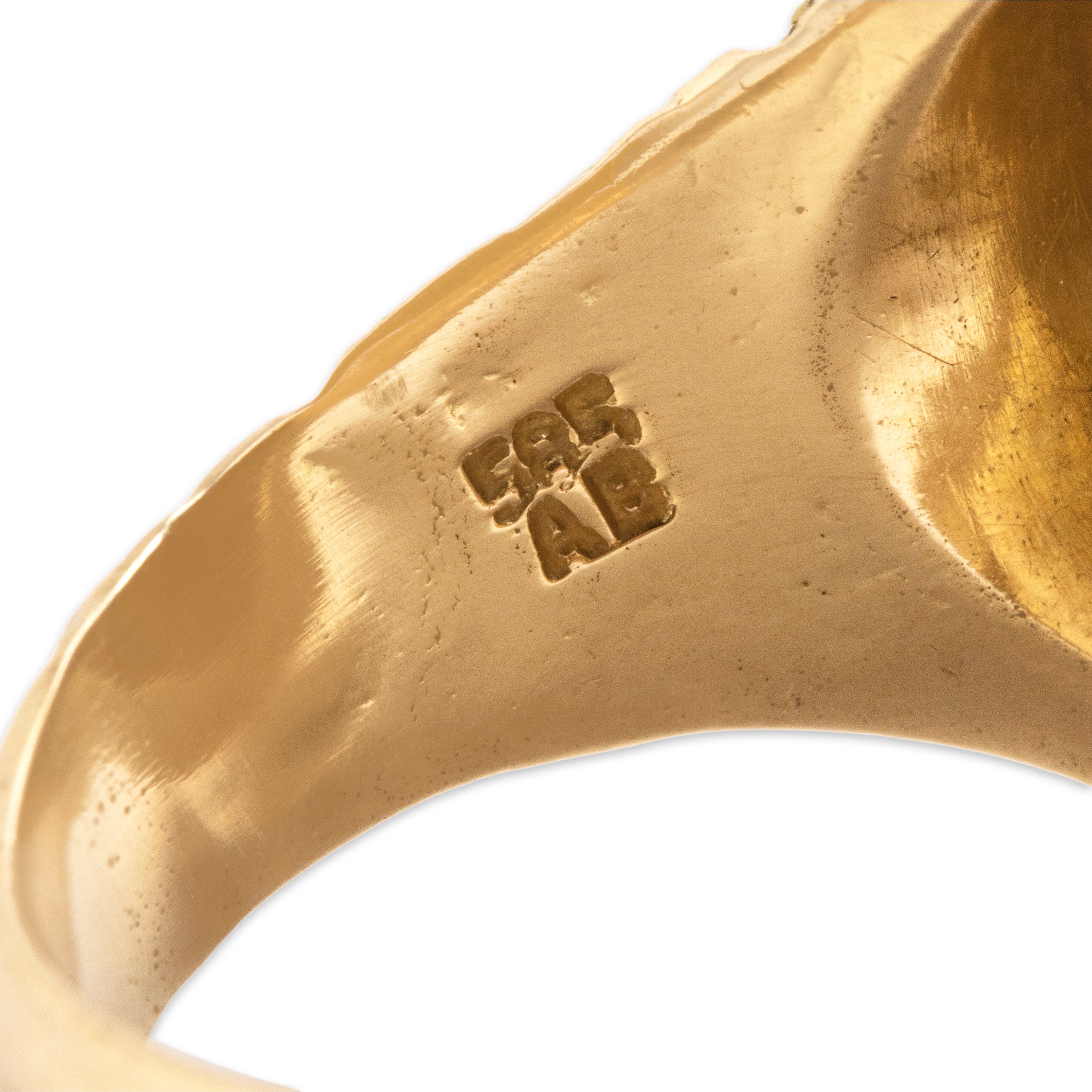 Antique Victorian 14k Yellow Gold 4.12ct Banded Agate Ornate Floral Adorned Signet Ring - Hallmark view