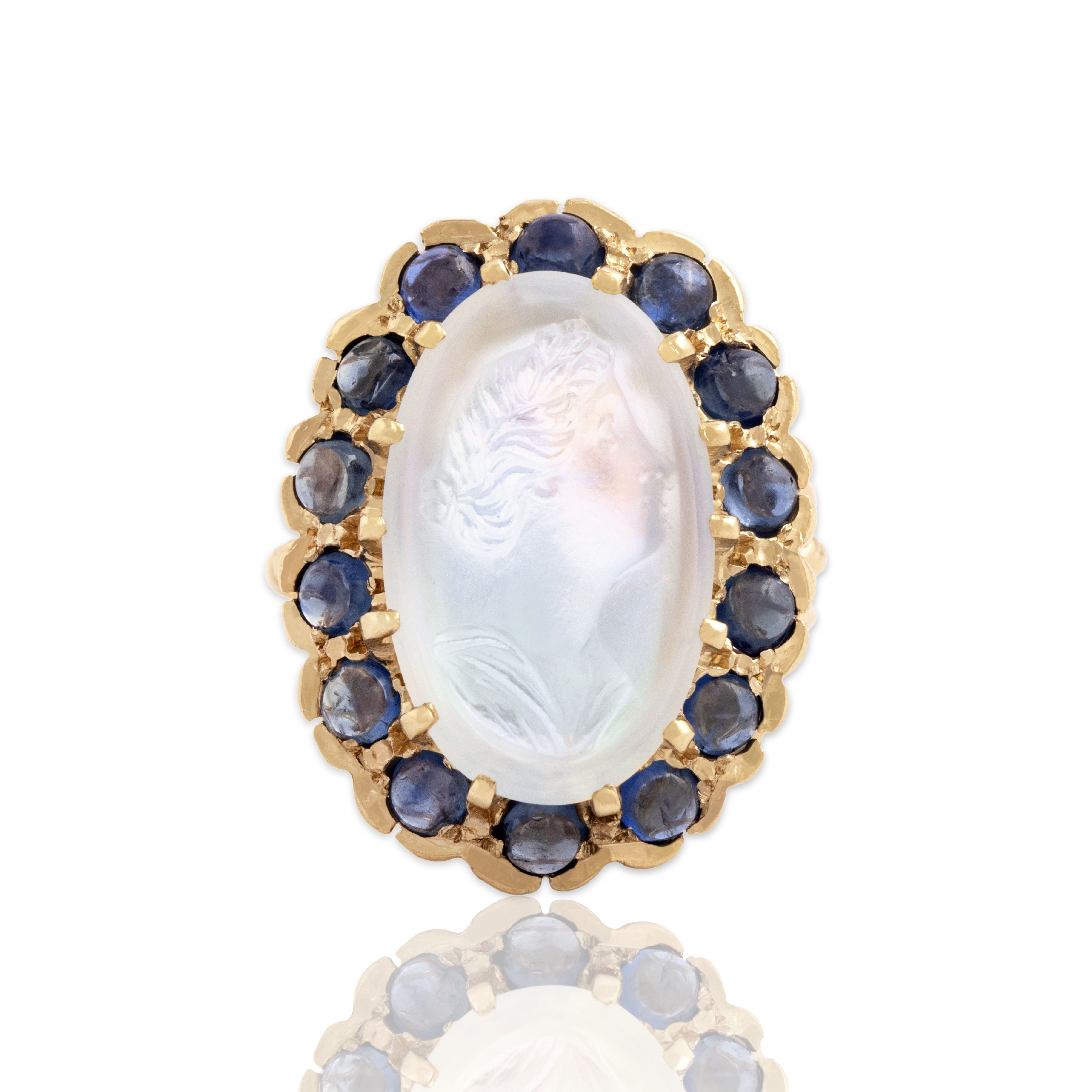 Vintage 14k Yellow Gold 6.58ct Moonstone 1.78cttw Sapphire Unusual Carved Ring 5.75