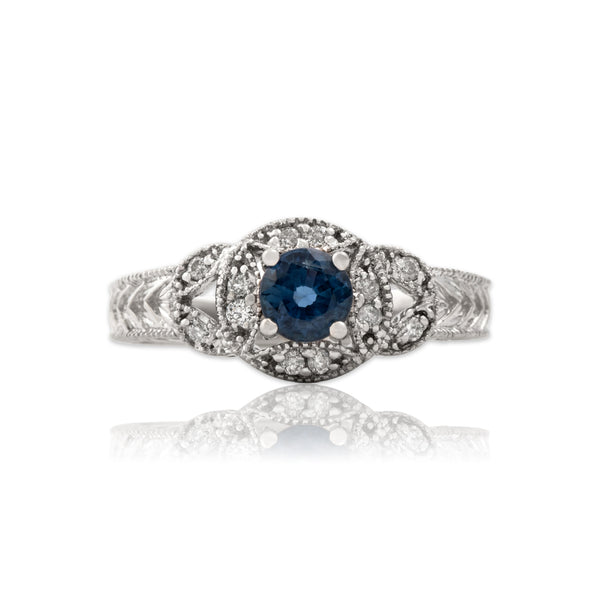 Vintage 14k White Gold .69ct Blue Sapphire Diamond Dazzling Heart-Detail Ring 9.00