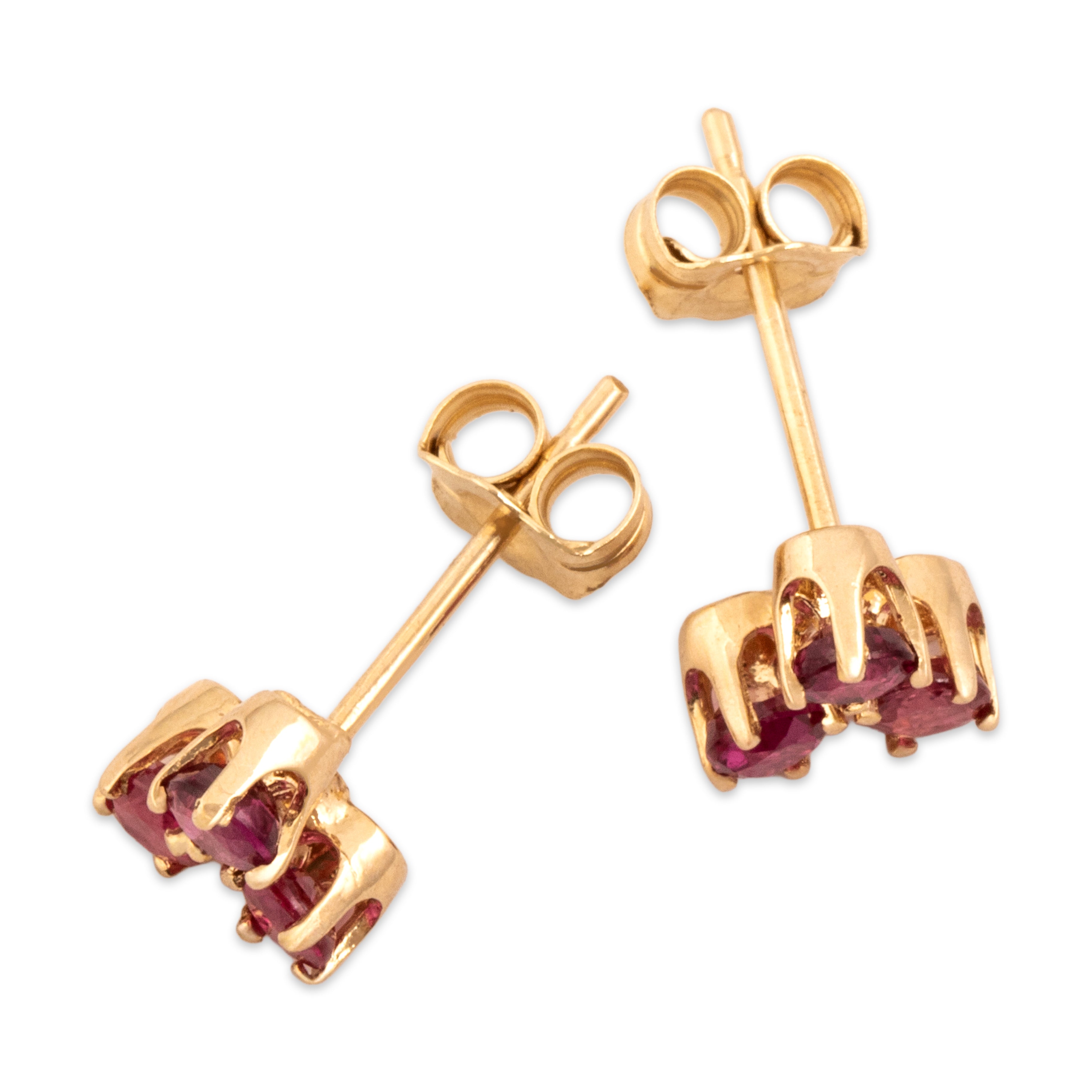 Vintage Small 14k Yellow Gold Ruby Chic Trefoil Stud Earrings - Overall view
