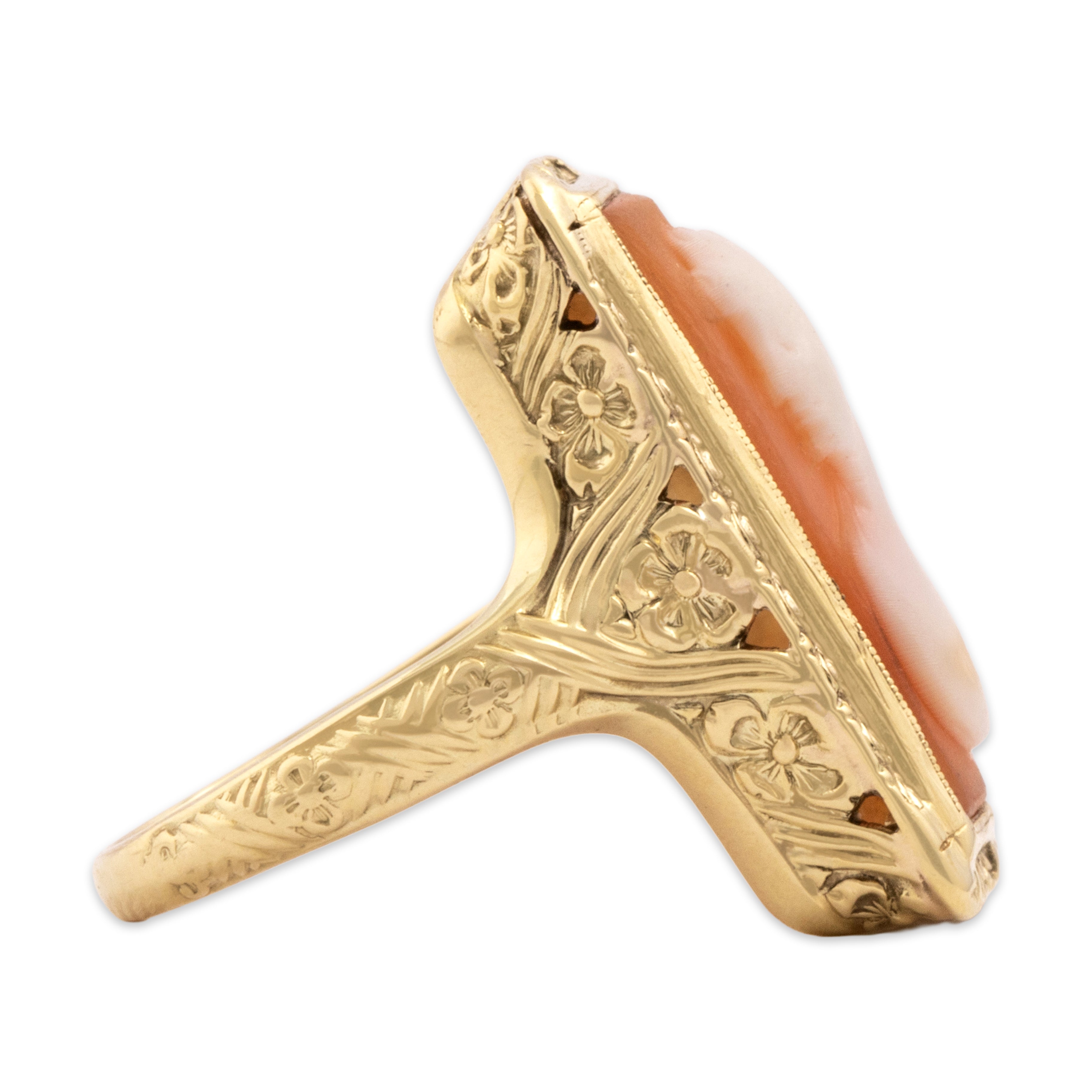 Vintage 14k Yellow Gold Shell Ornate Framed Cameo Ring - Side view