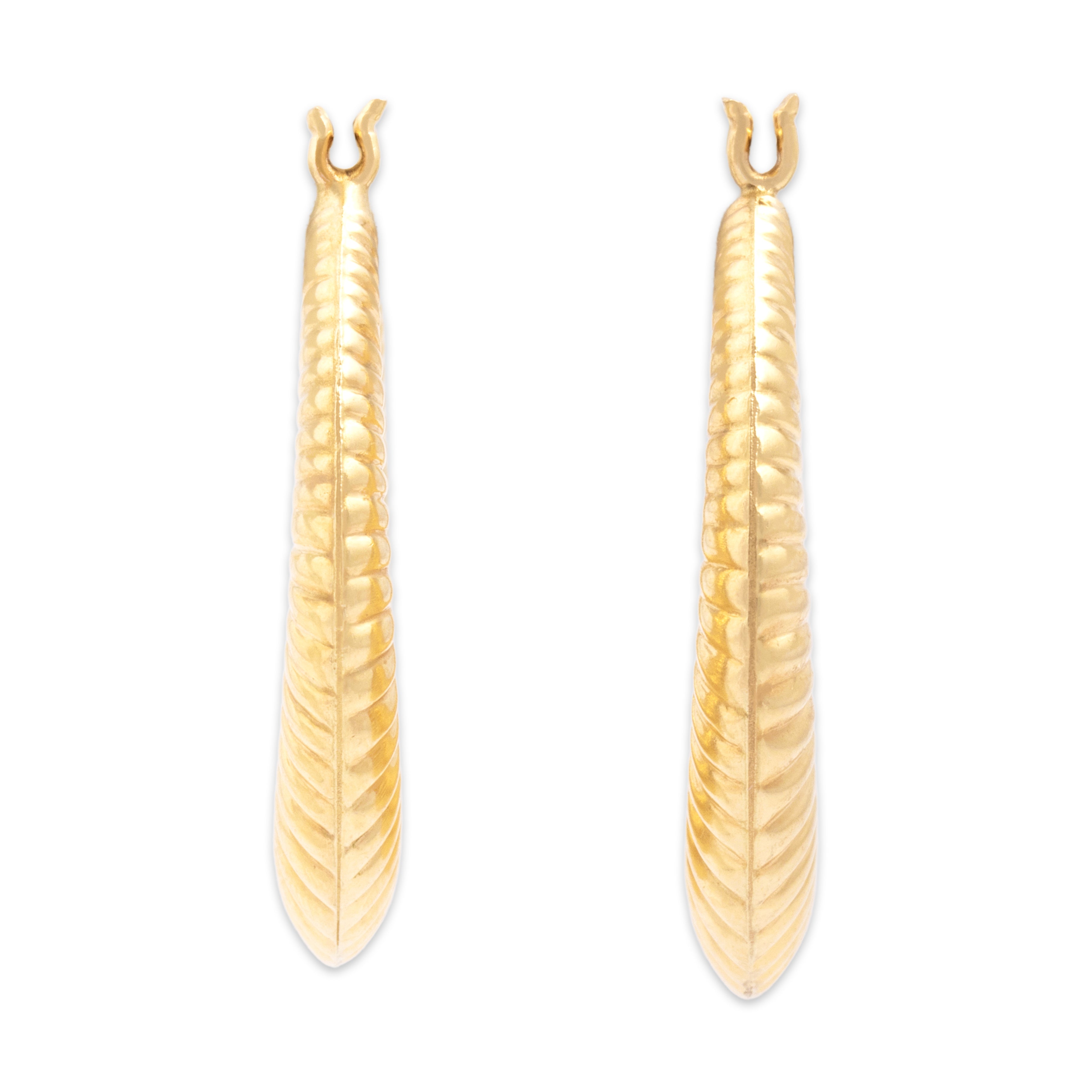Vintage 14k Yellow Gold Chic Ribbed Oval Hoop Earrings - Overall view