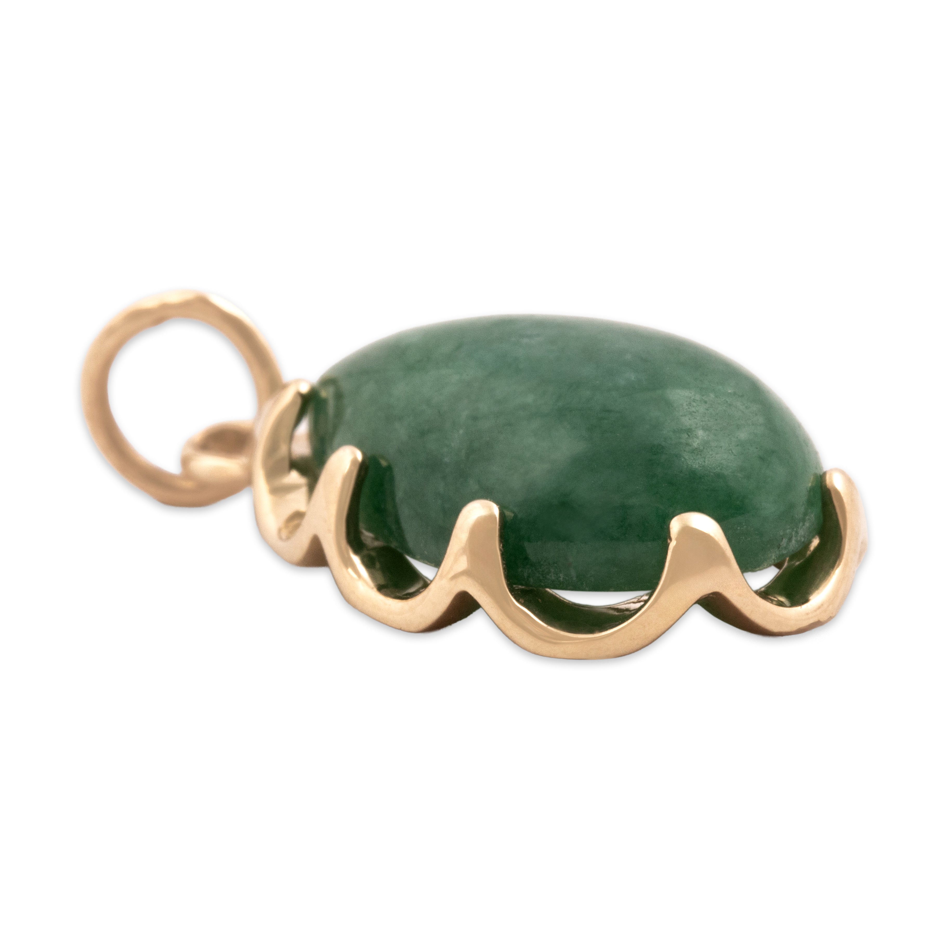 Vintage 14k Yellow Gold 4.33ct Jade Scalloped Pear Pendant - Side view