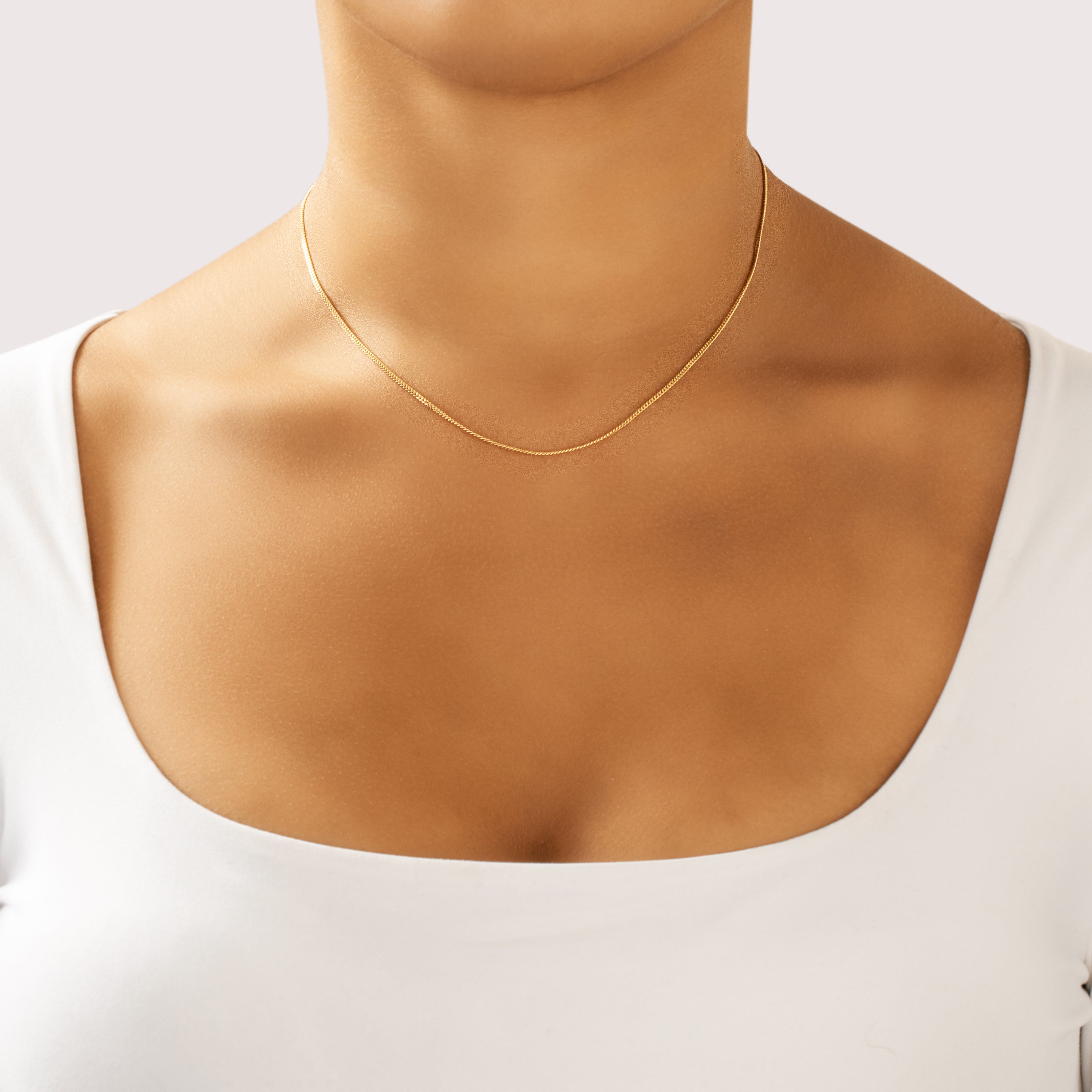 Estate 14k Yellow Gold 1.4mm Sleek Curb Chain - On model view