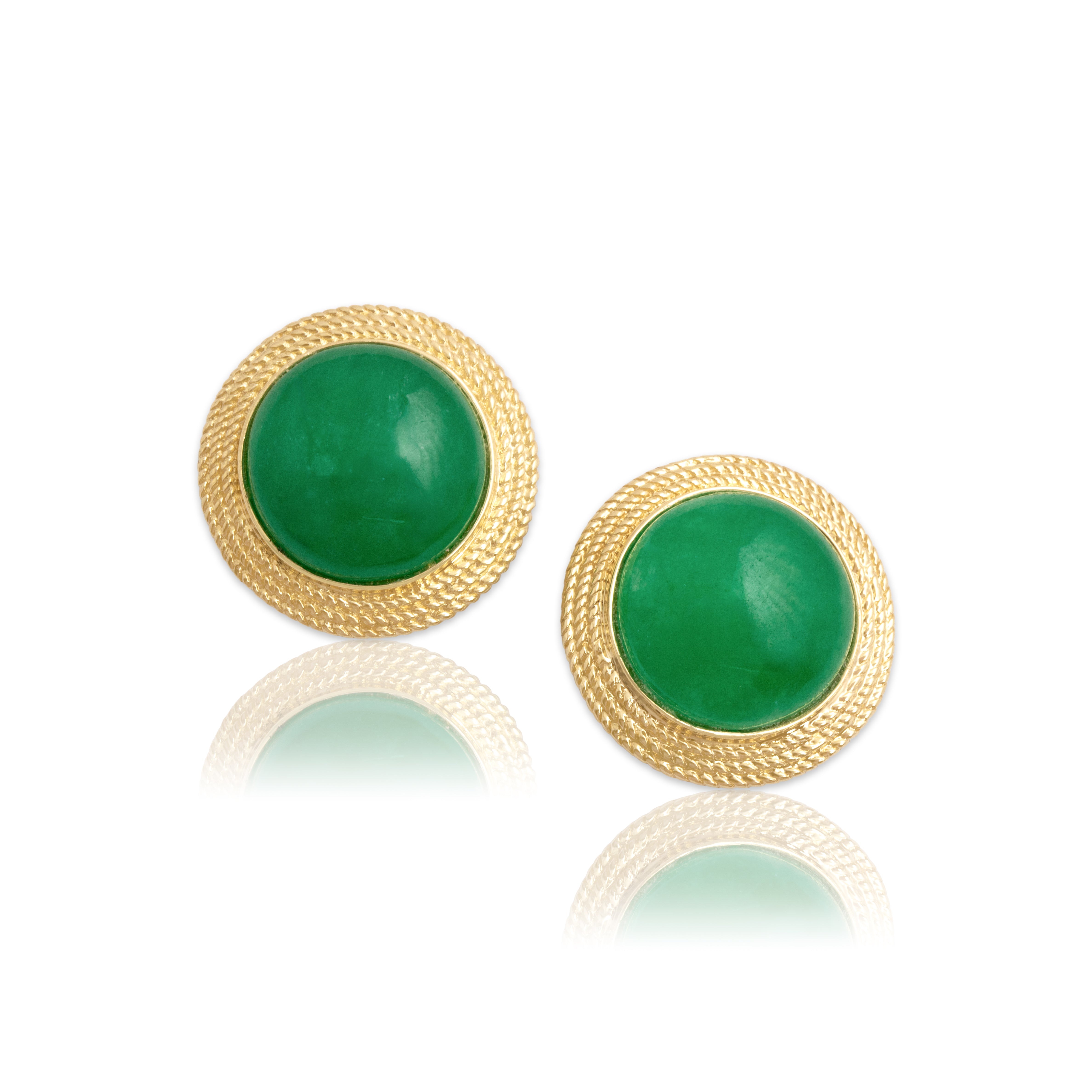 Vintage 14k Yellow Gold 13.69cttw Jade Fantastic Bright Cable-Framed Omega Back Earrings - Close-up view