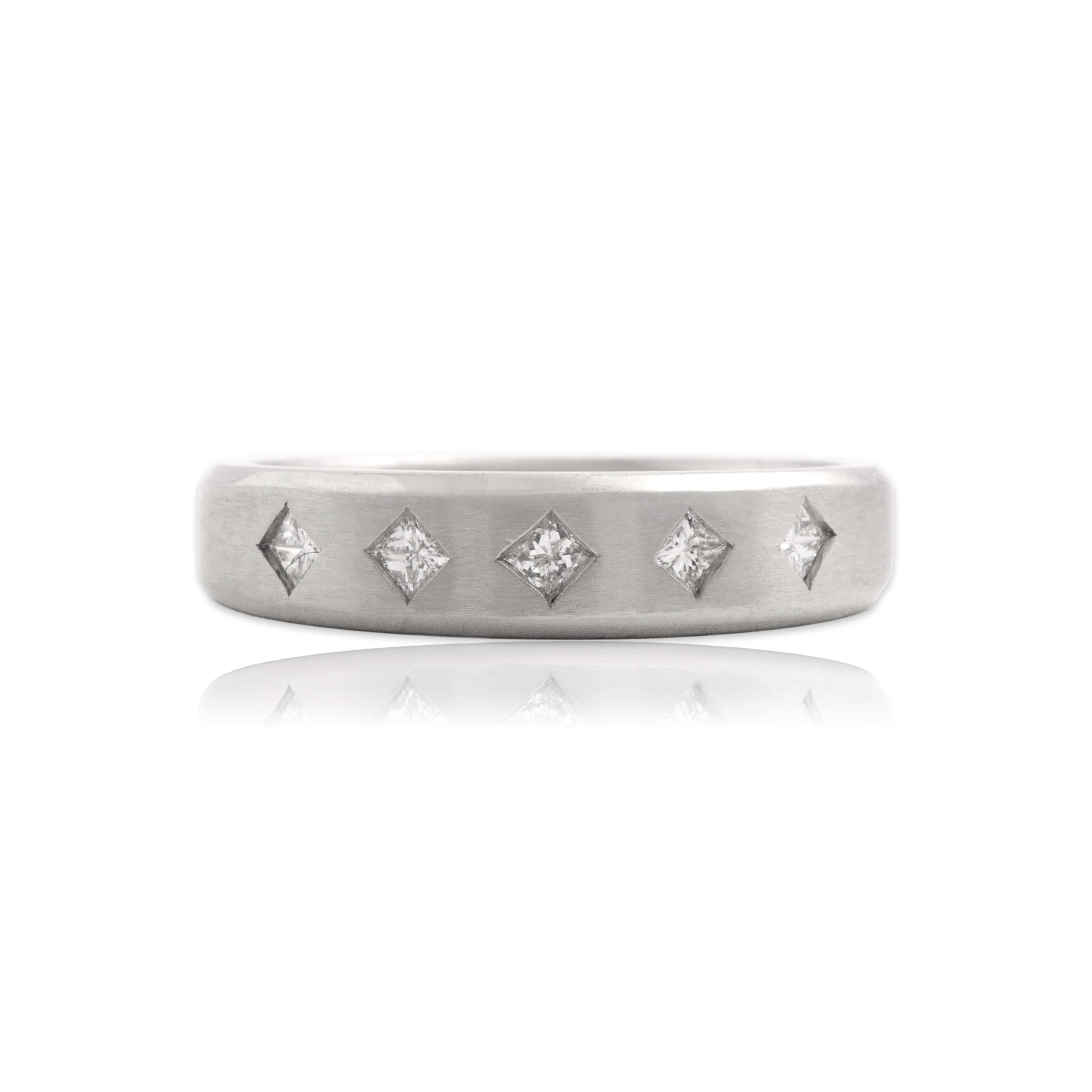 Vintage Scott Kay Platinum Diamond Sleek Brushed Line Band Ring - Close-up view