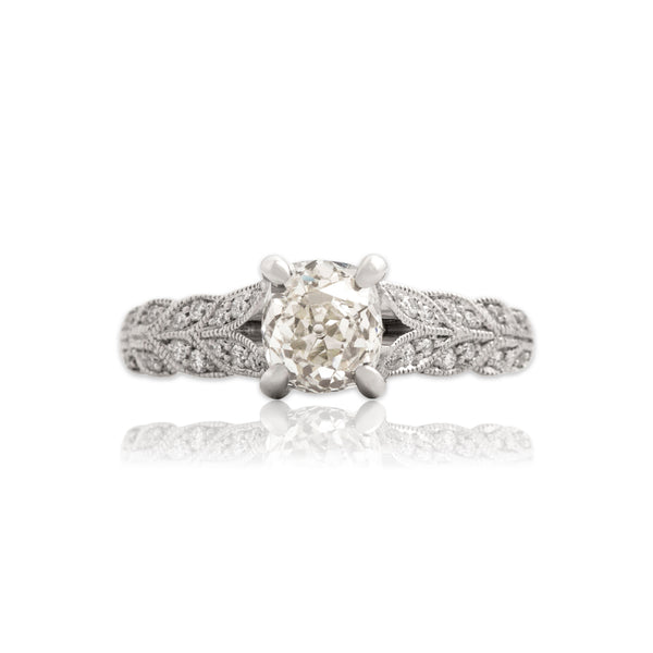 Estate 14k White Gold 1.15cttw Old Mine Cut Diamond Dazzling Laurel Ring 6.50