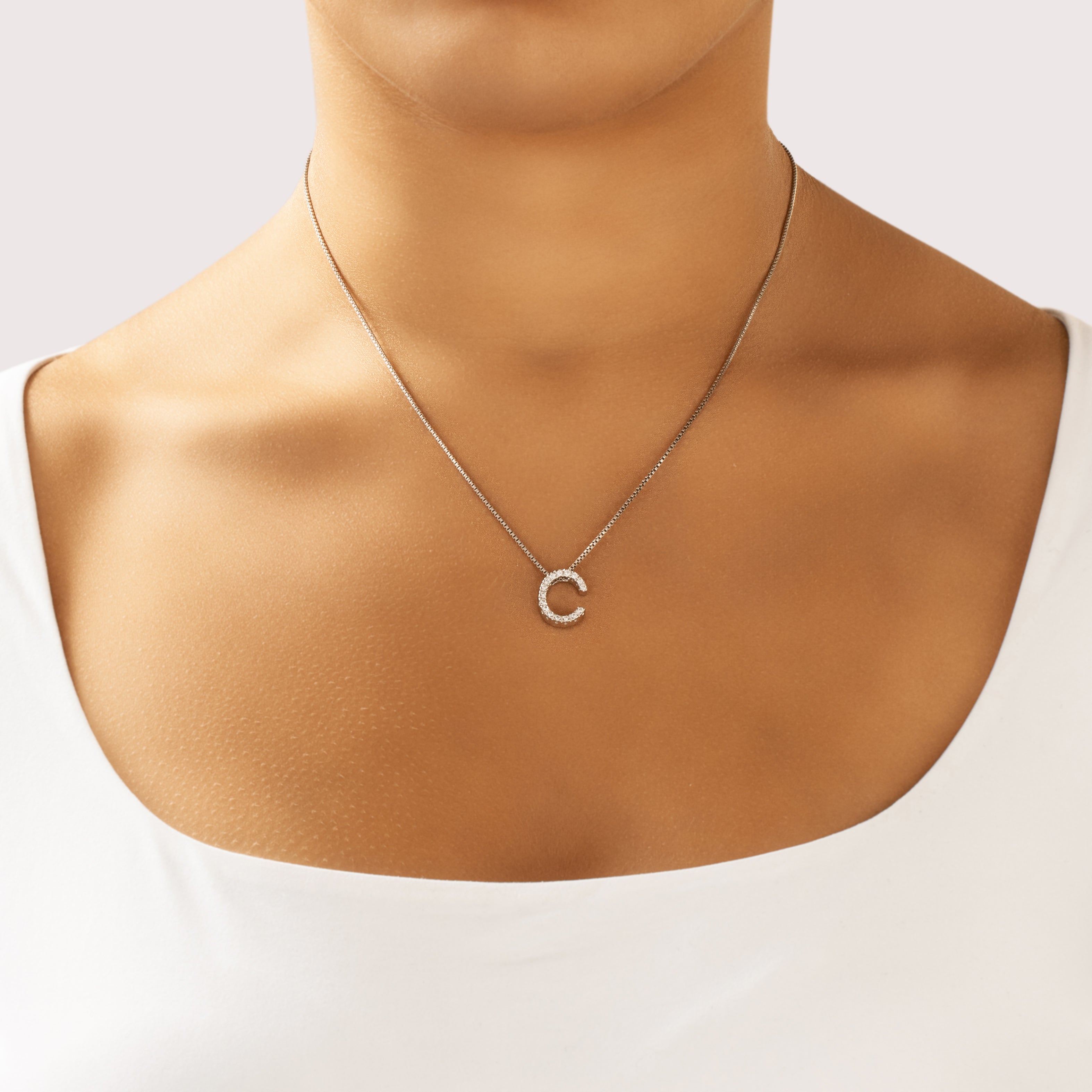 Vintage 14k White Gold Diamond Glittering Initial 