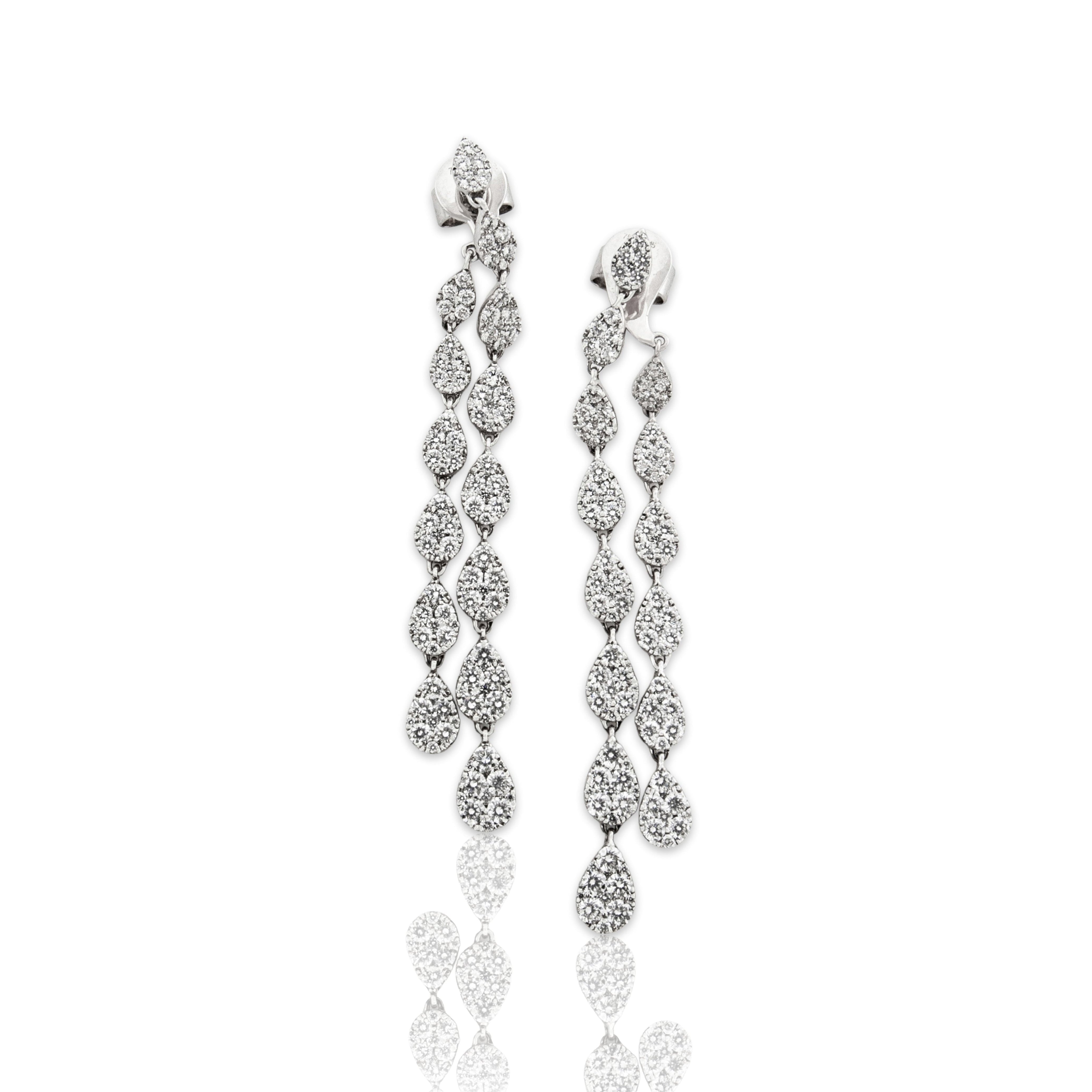 Vintage 18k White Gold 2.83cttw Diamond Incredible Sparkling Teardrop Dangle Earrings