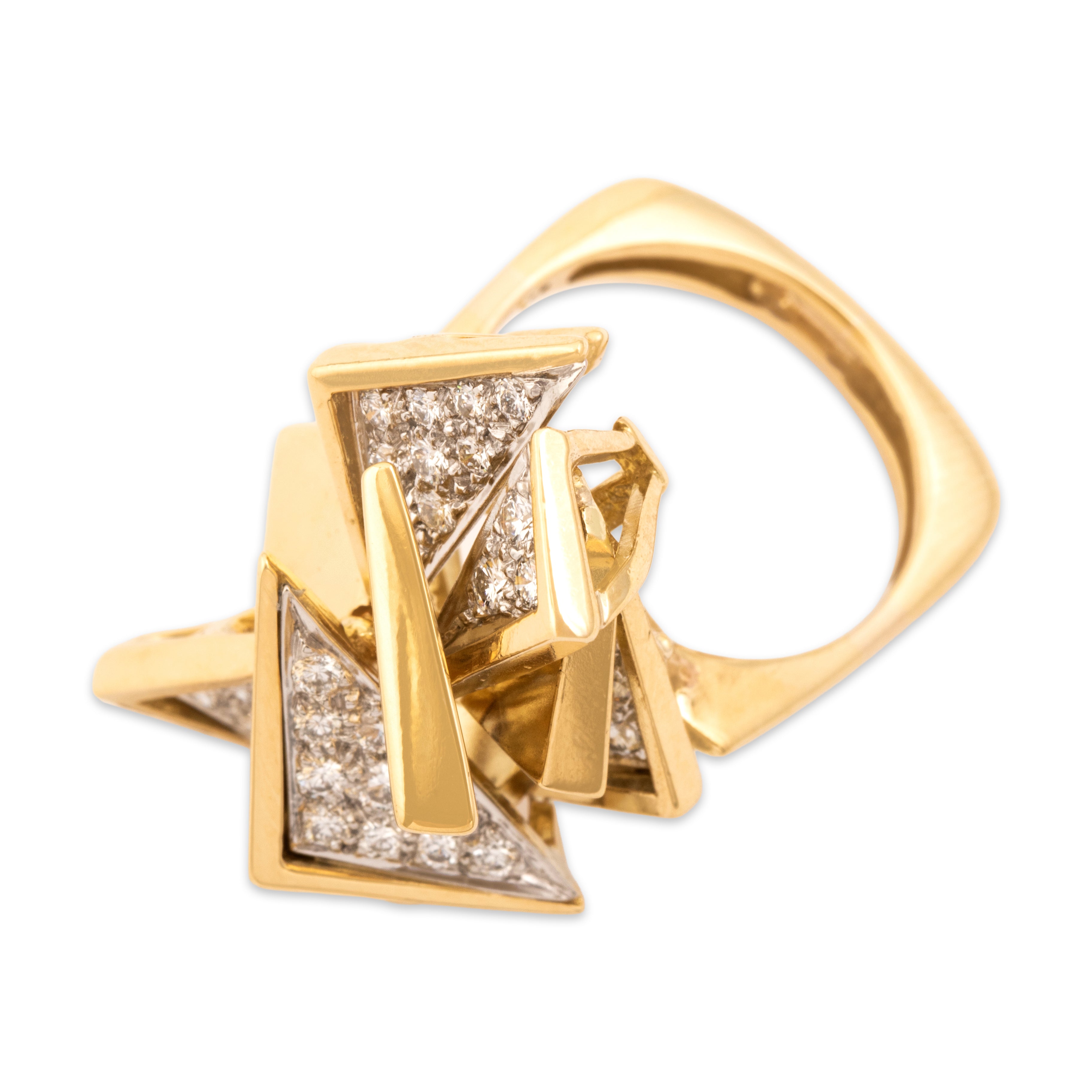 Vintage Heavy 18k Yellow Gold .77cttw Diamond Sculptural Triangular Cluster Ring - Overall view