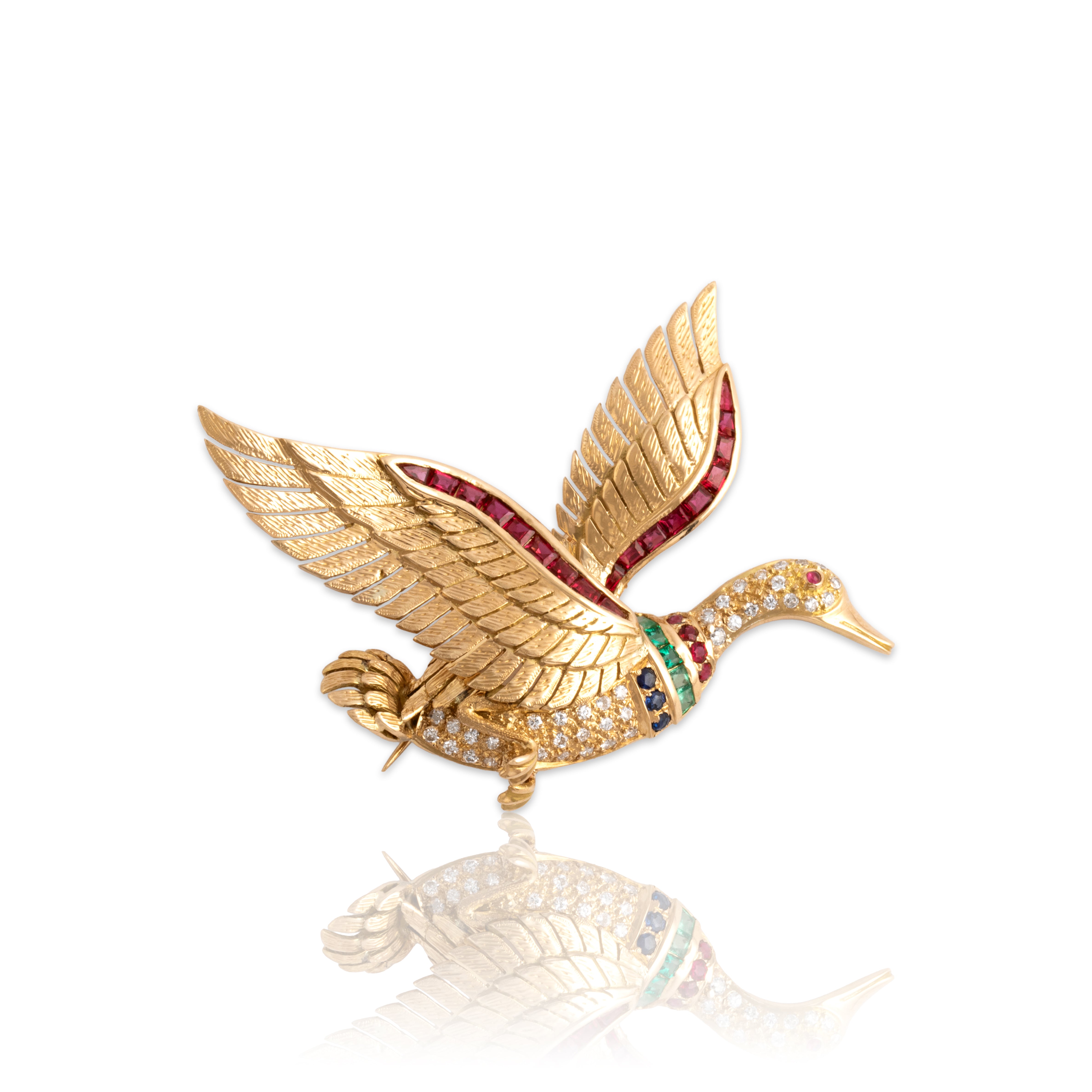 Vintage 18k Yellow Gold Ruby Diamond Emerald Blue Sapphire Superb Bird Brooch / Pin