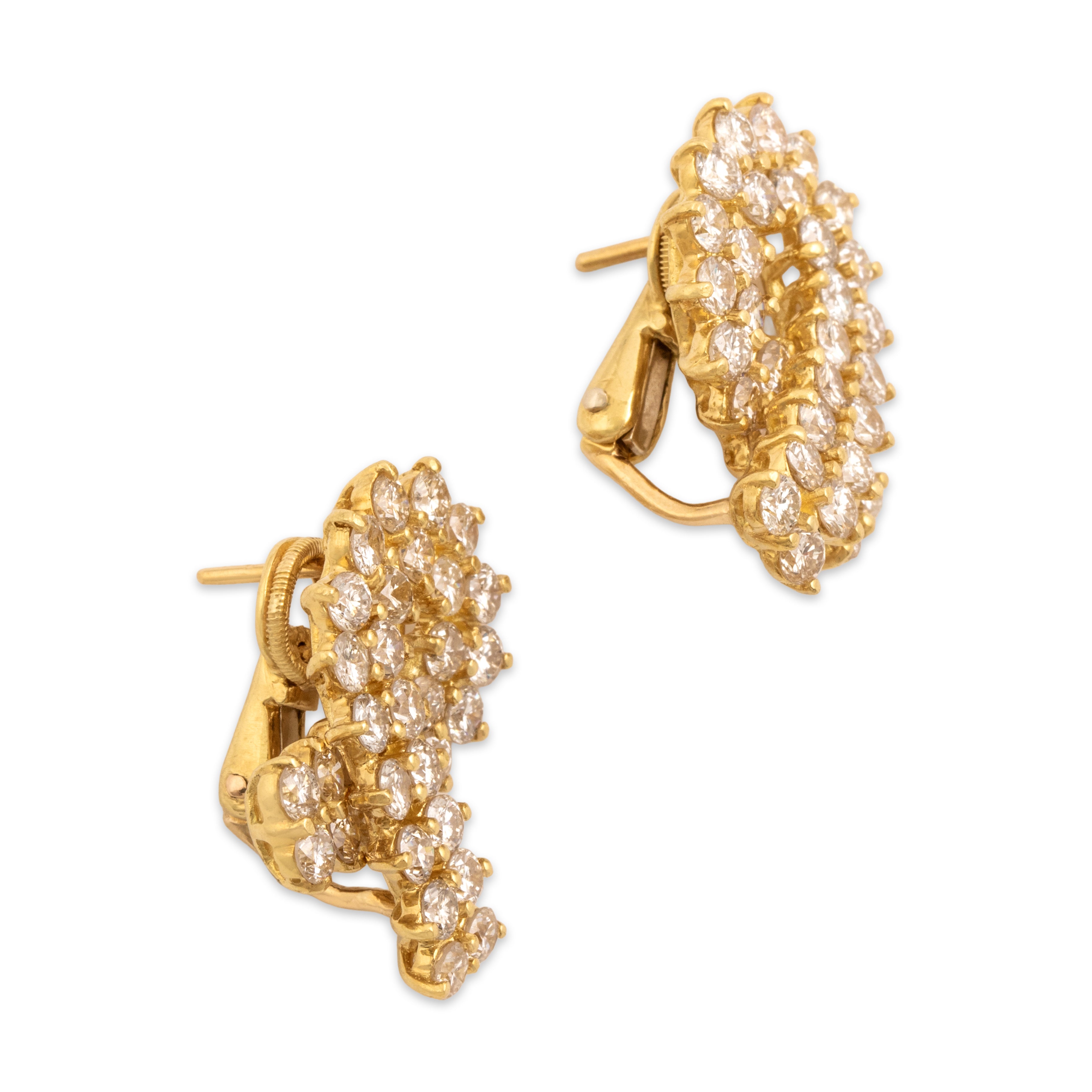 Vintage Large 18k Yellow Gold 5.03cttw Diamond Sparkling Ribbon Loop Omega-Back Earrings - Side view
